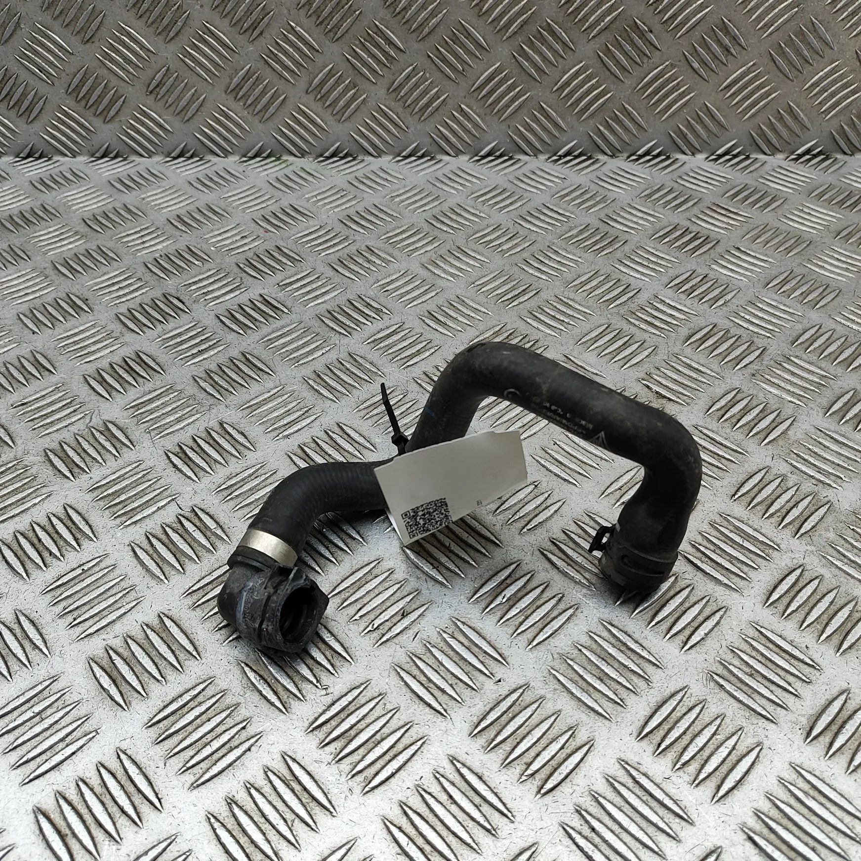 Porsche 911 (992) Coolant hose Coolant hose — PORSCHE 911 (992) (2019-...) — 9...