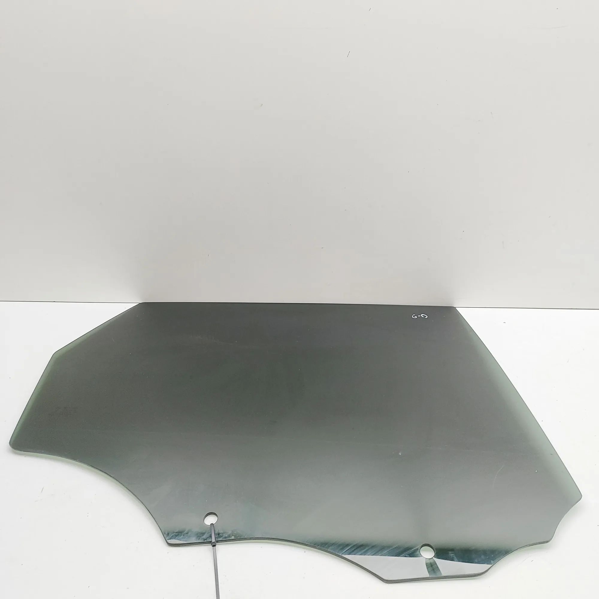 Land Rover Range Rover Sport (L494) Right rear door window Right rear door window — LAND ROVER RANGE ROVER...