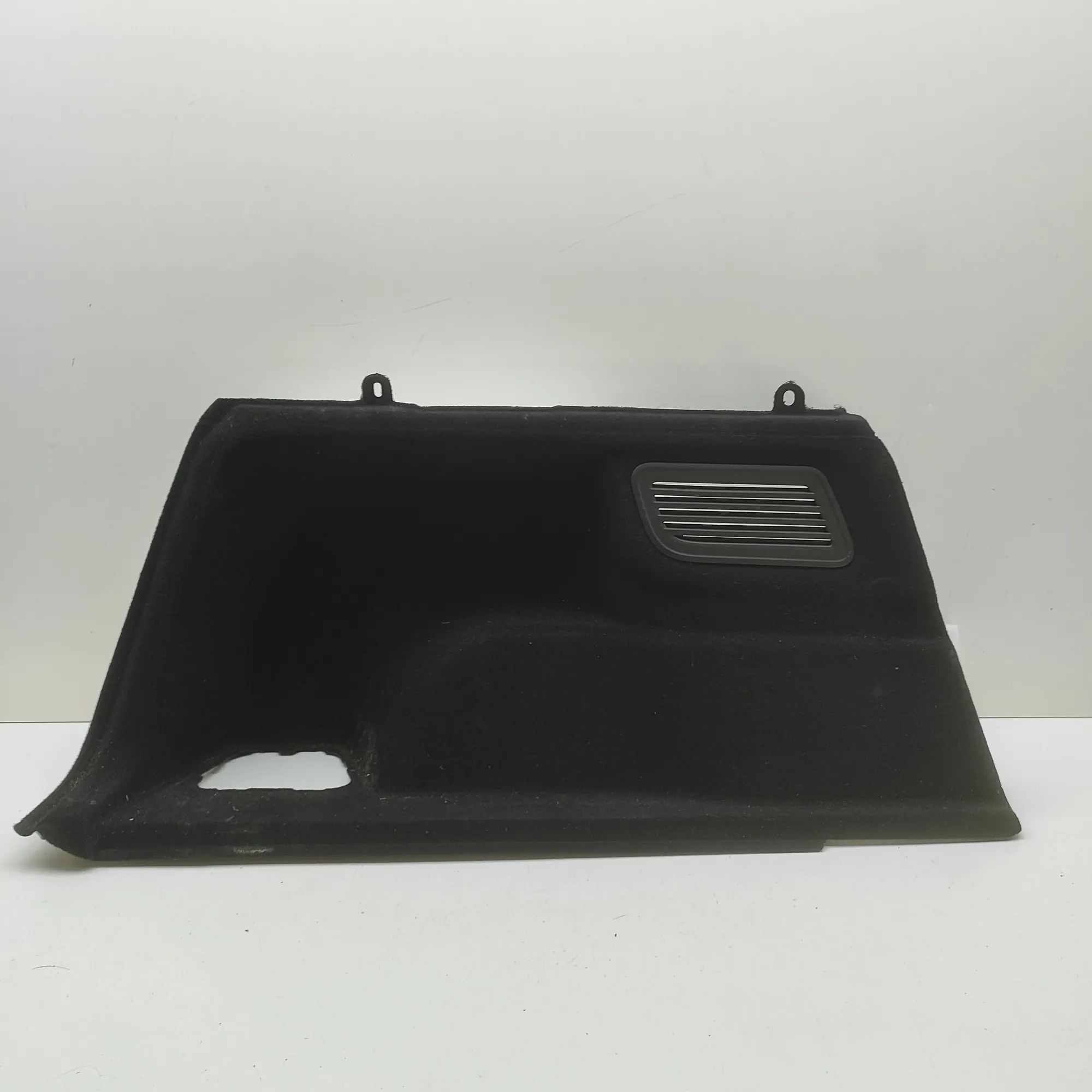 Alfa-Romeo Stelvio Left Side Trunk Trim Left Side Trunk Trim — ALFA ROMEO STELVIO (949_...