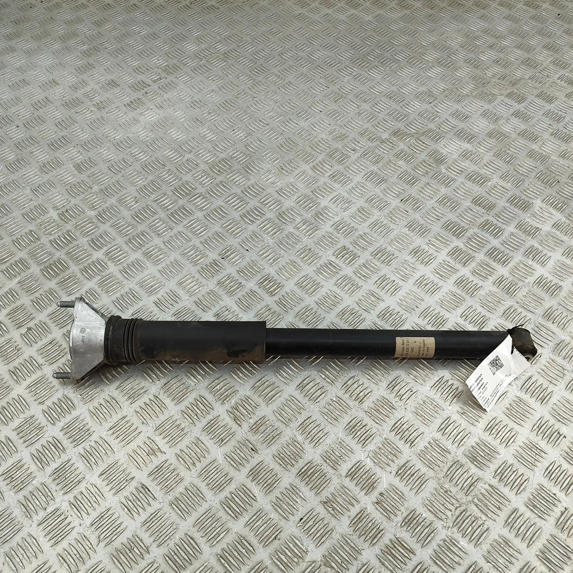 Mercedes-Benz CLA (C118) Shock absorber — rear right Shock absorber — rear right — MERCEDES BENZ CLA...
