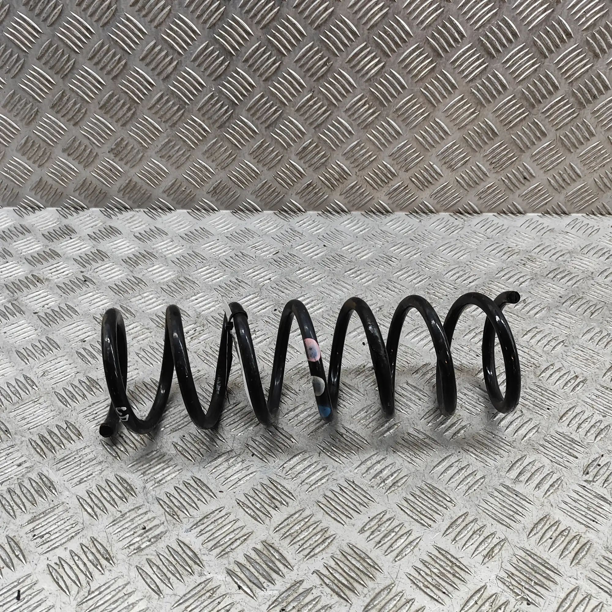 Ford Focus Coil spring — rear right Coil spring — rear right — FORD FOCUS (III) (20...