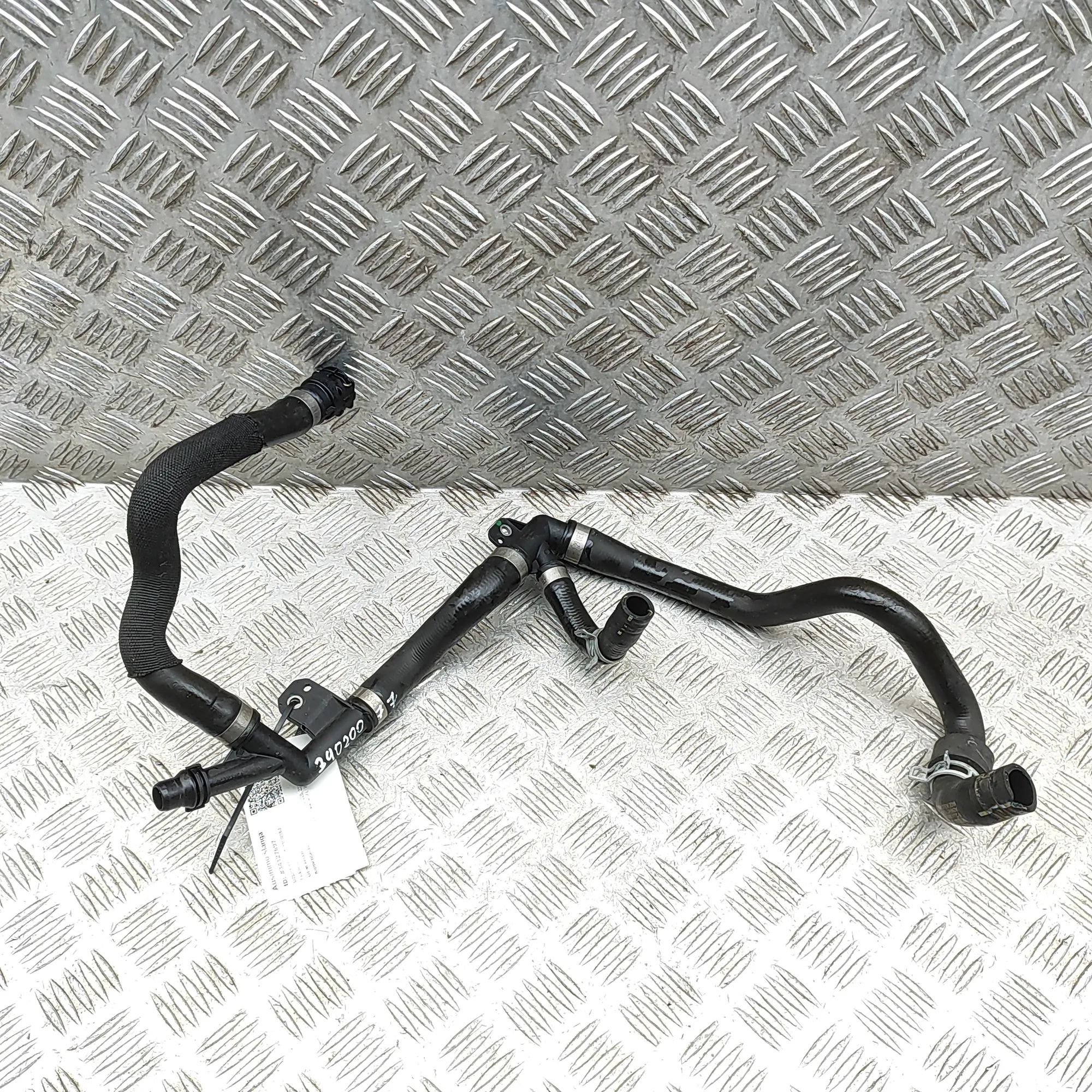 Volvo V60 Coolant hose