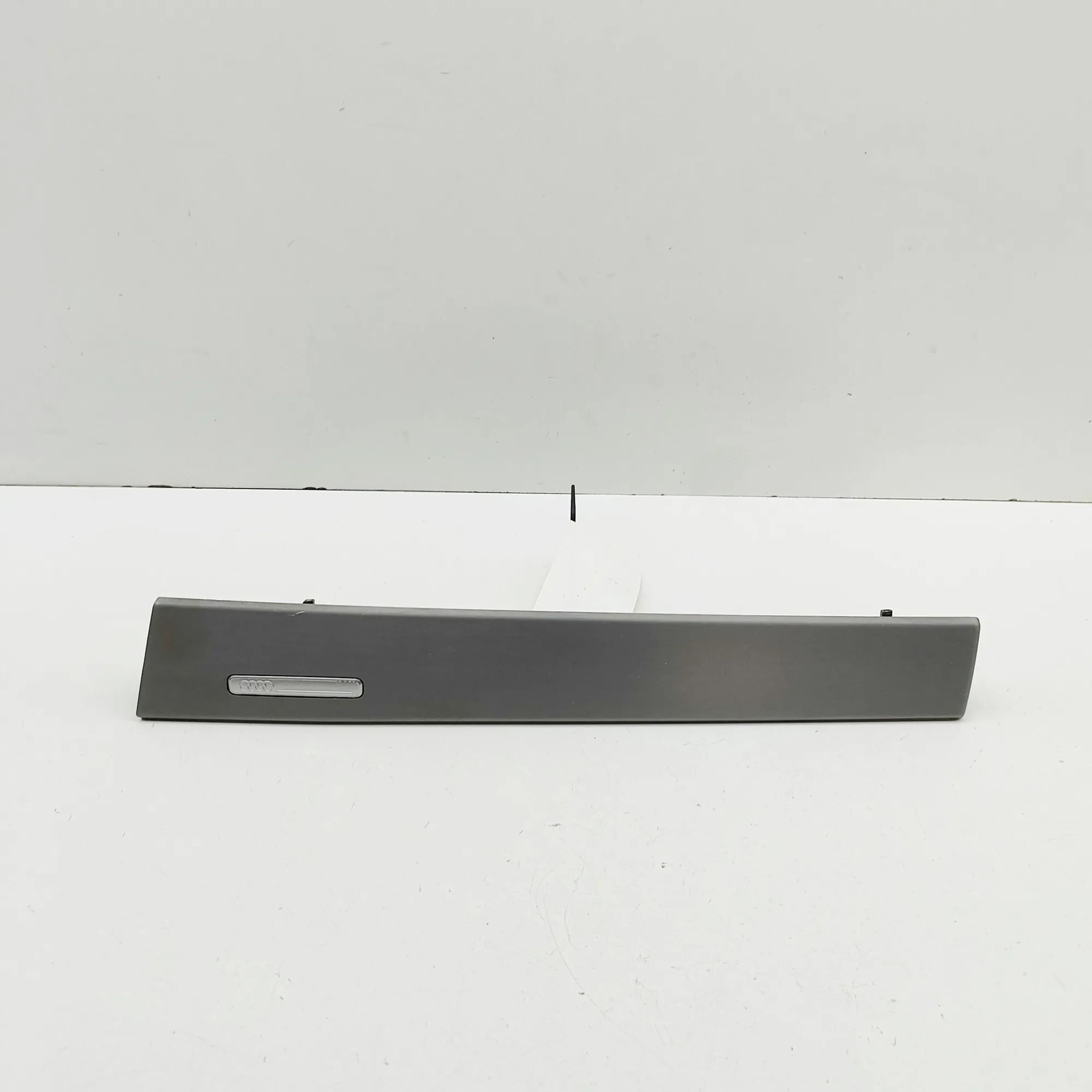 Audi Q3 (F3) Dashboard Trim Dashboard trim — AUDI Q3 (F3) (2018-...) — 83B8...