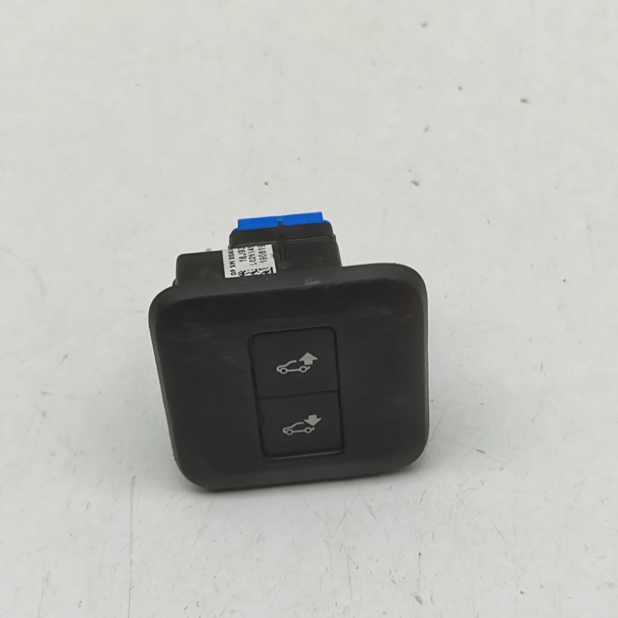 Land Rover Range Rover Sport (L494) switches Switches — LAND ROVER RANGE ROVER SPORT (II L49...