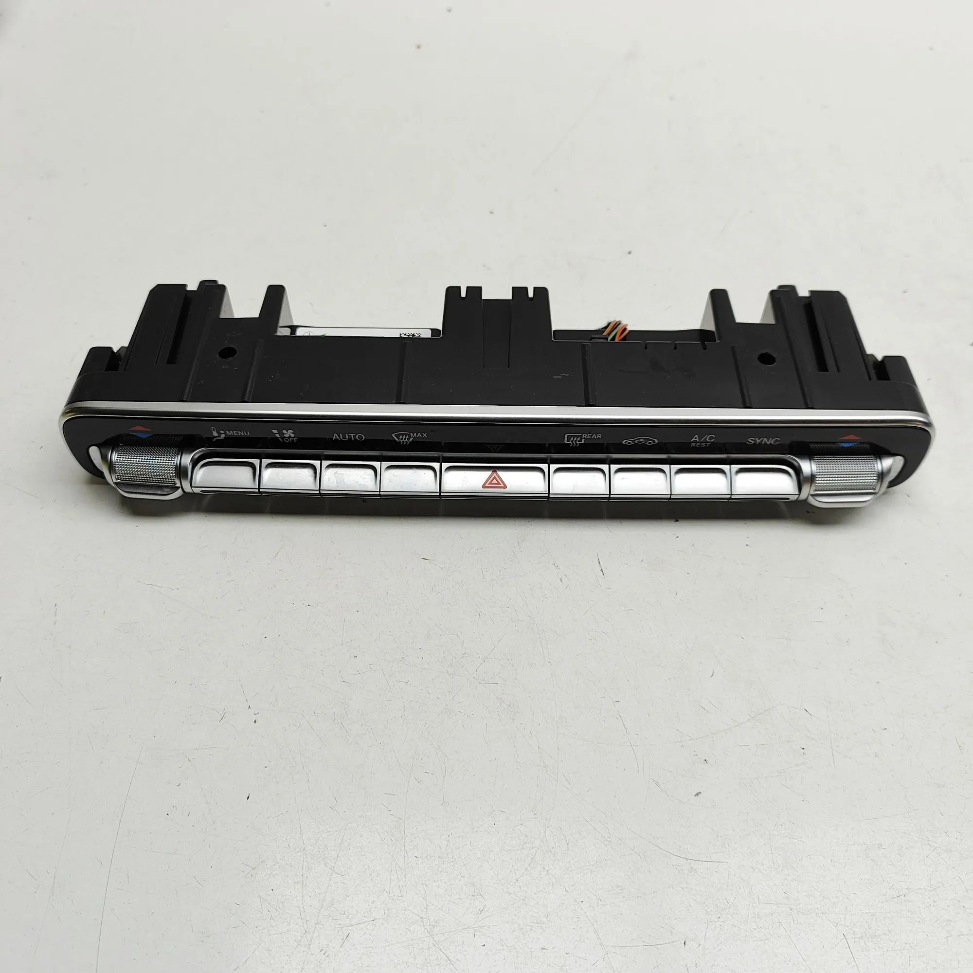 Mercedes-Benz GLA / EQA (H247) Climate control unit Climate control unit — MERCEDES BENZ GLA (H247)...