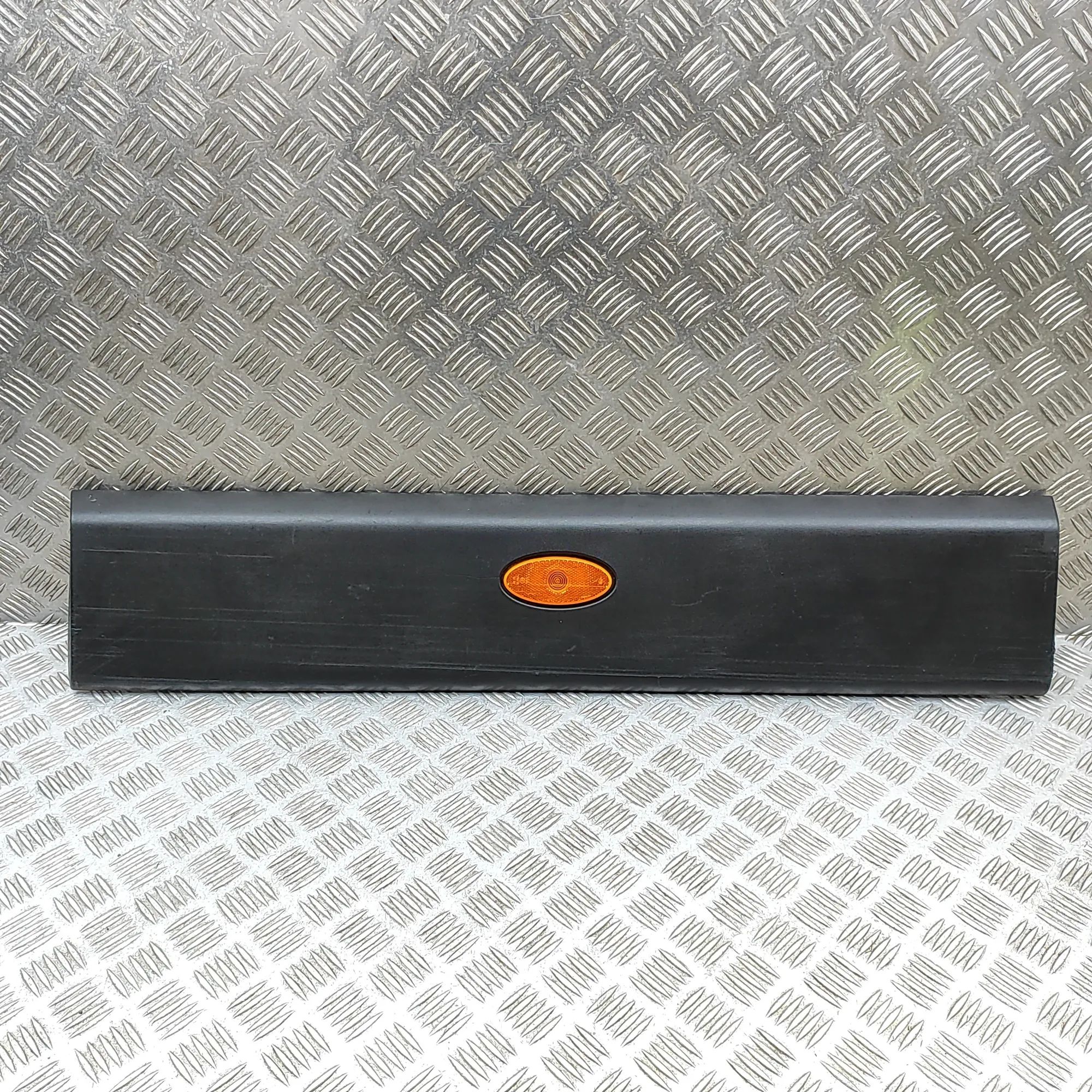Nissan NV400 / Interstar Body moulding — right Body moulding — right — NISSAN NV400 (Van) (201...