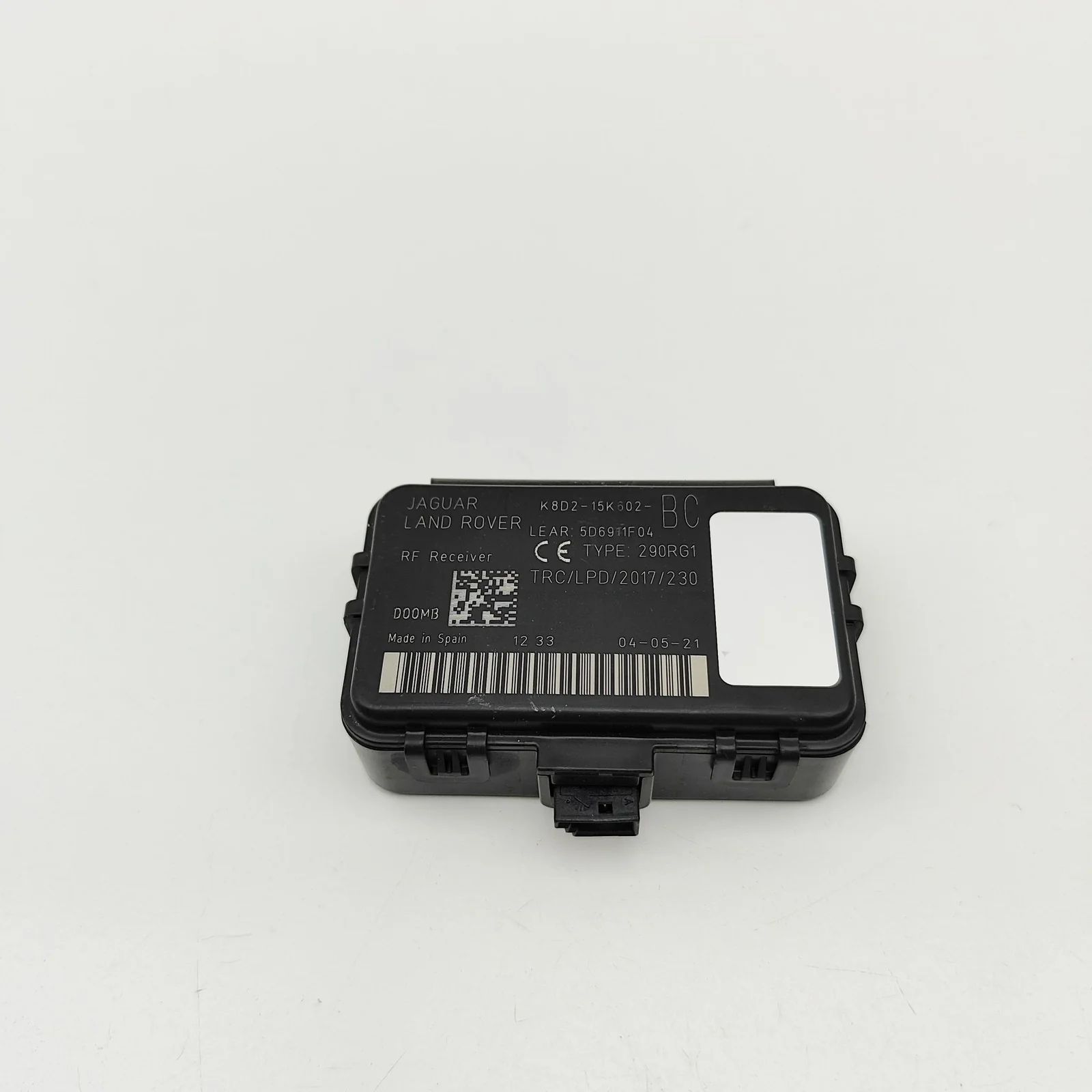 Land Rover Discovery Antenna Amplifier Antenna Amplifier — LAND ROVER DISCOVERY (V L46...