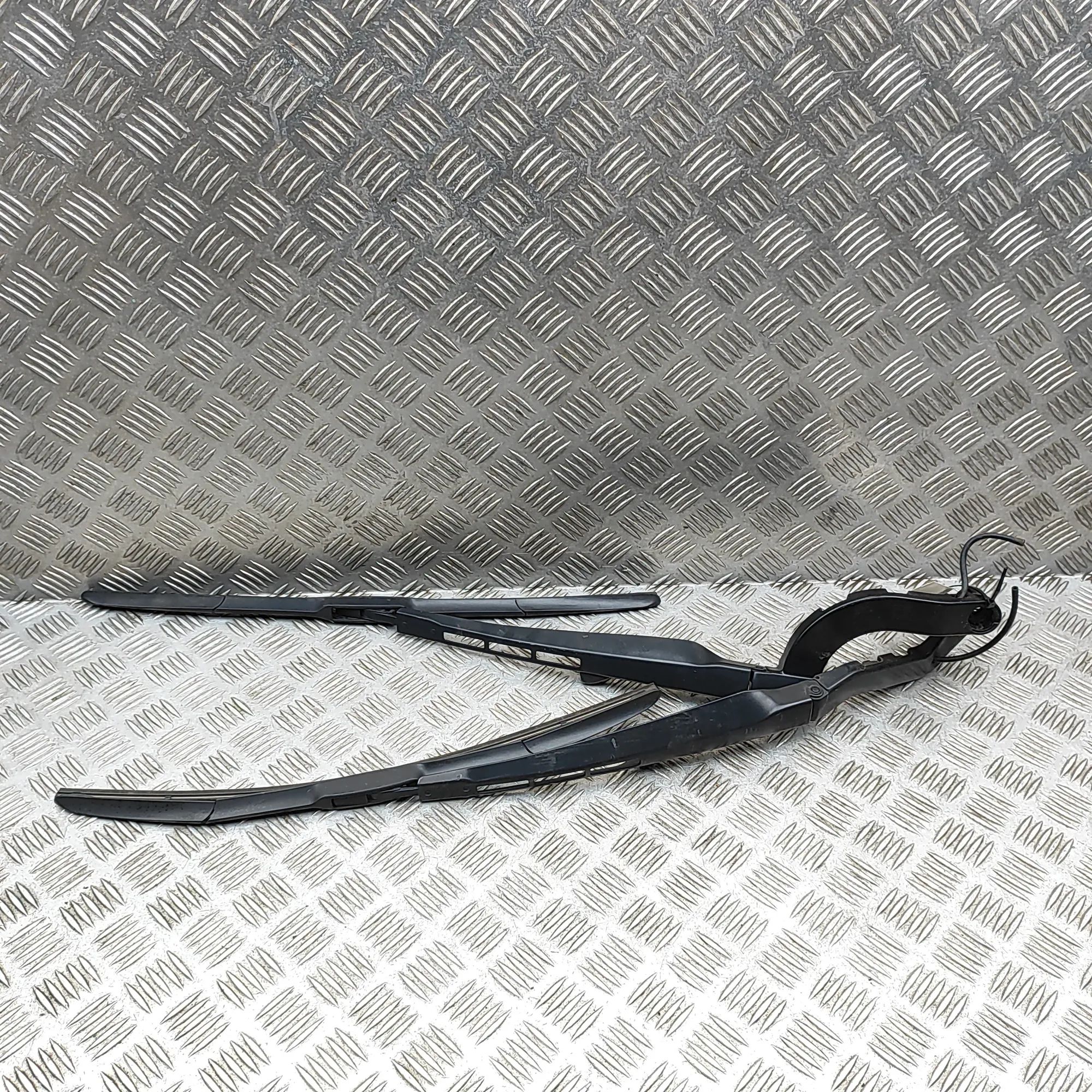 Jaguar XK Front Wiper Arms Front Wiper Arms — JAGUAR XK (Coupe X150) (2006...