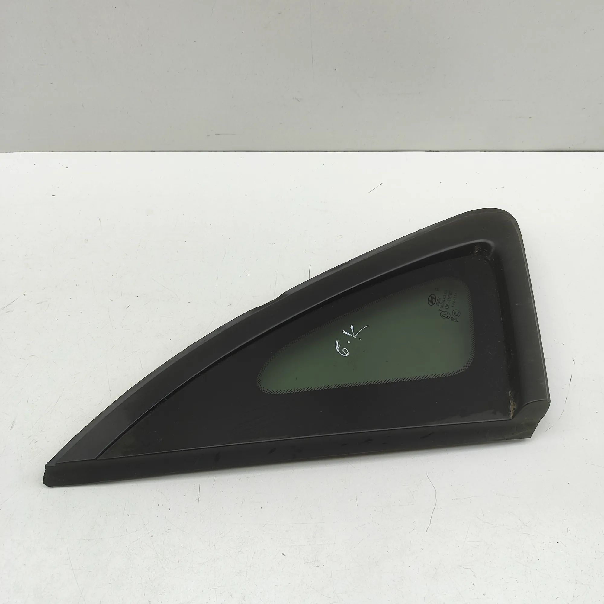 Hyundai Kona Rear Left Quarter Window Rear Left Quarter Window — HYUNDAI KONA (2017-....