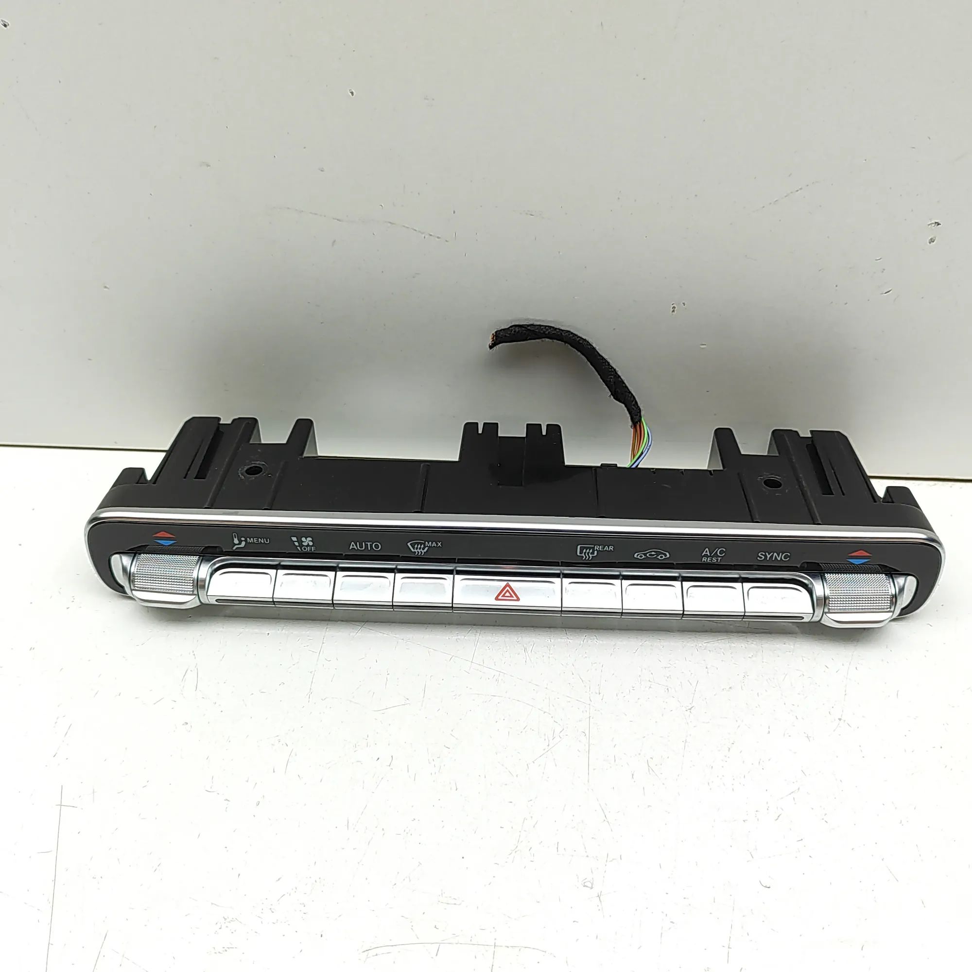 Mercedes-Benz GLA / EQA (H247) Climate control unit Climate control unit — MERCEDES BENZ GLA (H247)...