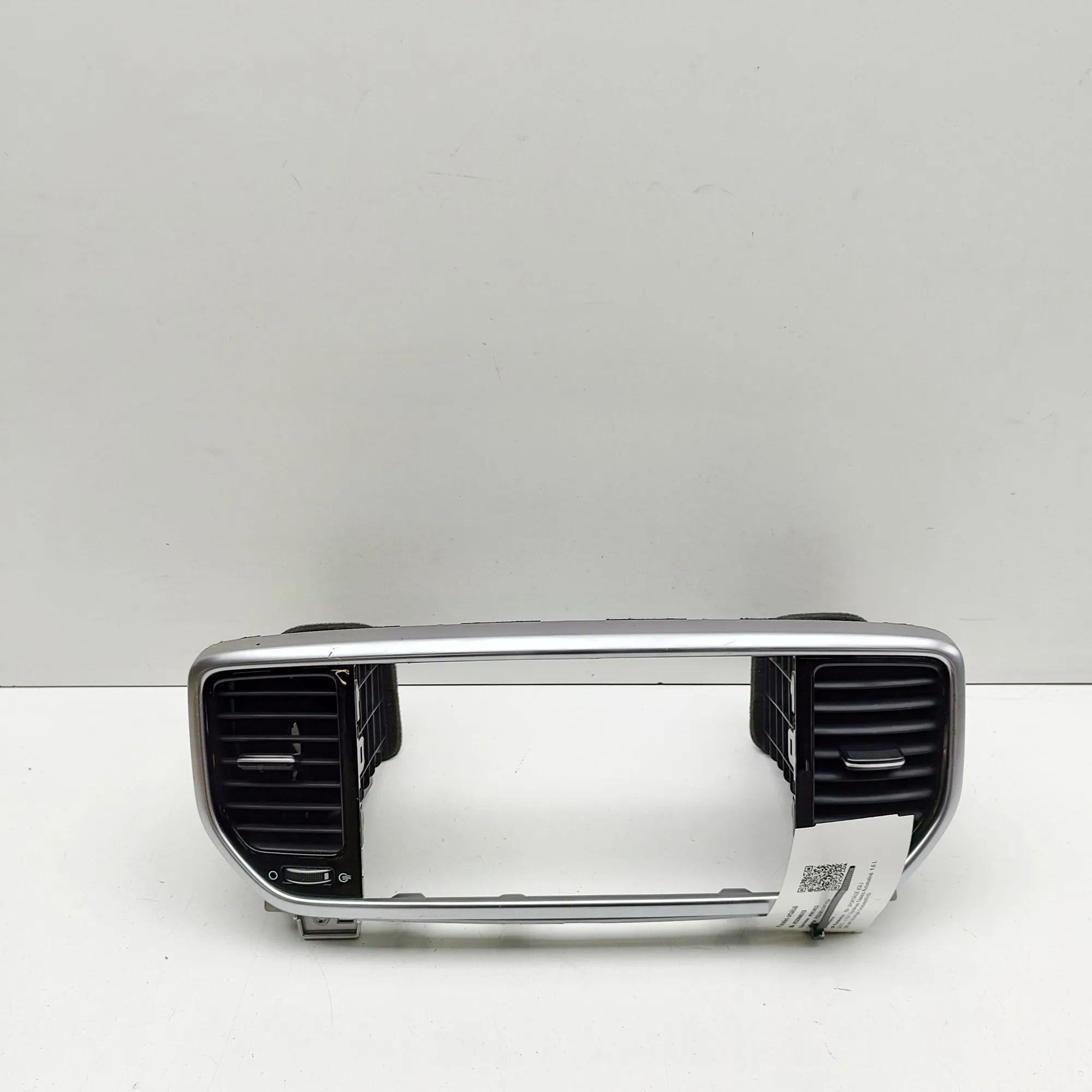 Kia Sportage Dashboard Air Vents Dashboard Air Vents — KIA SPORTAGE (QL) (2015-....