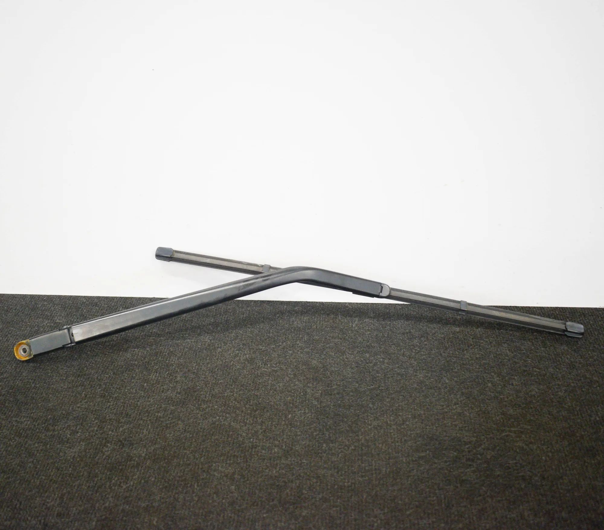 Porsche 911 (997) Window wiper arm — rear Window wiper arm — rear — PORSCHE 911 (997) (20...