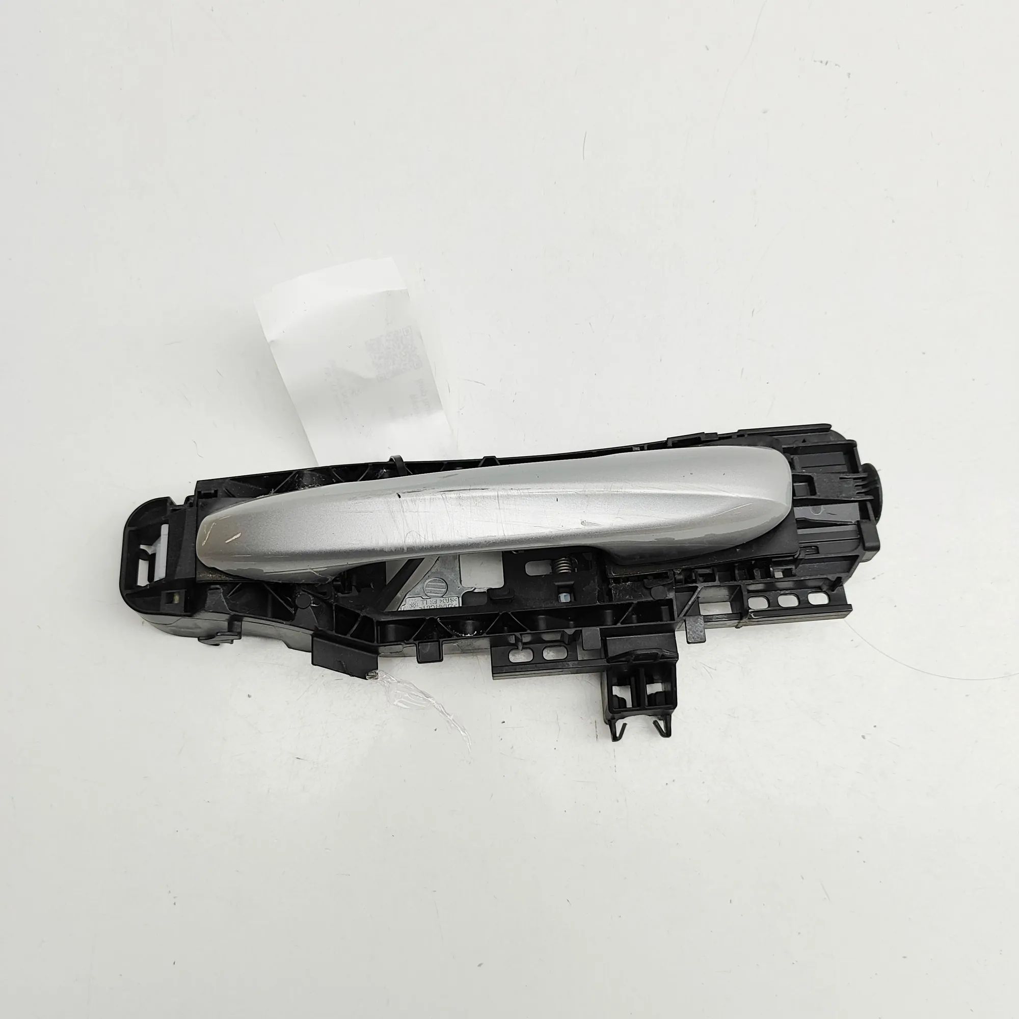 Mercedes-Benz GLA (X156) Exterior door handle — front left Exterior door handle — front left — MERCEDES BE...