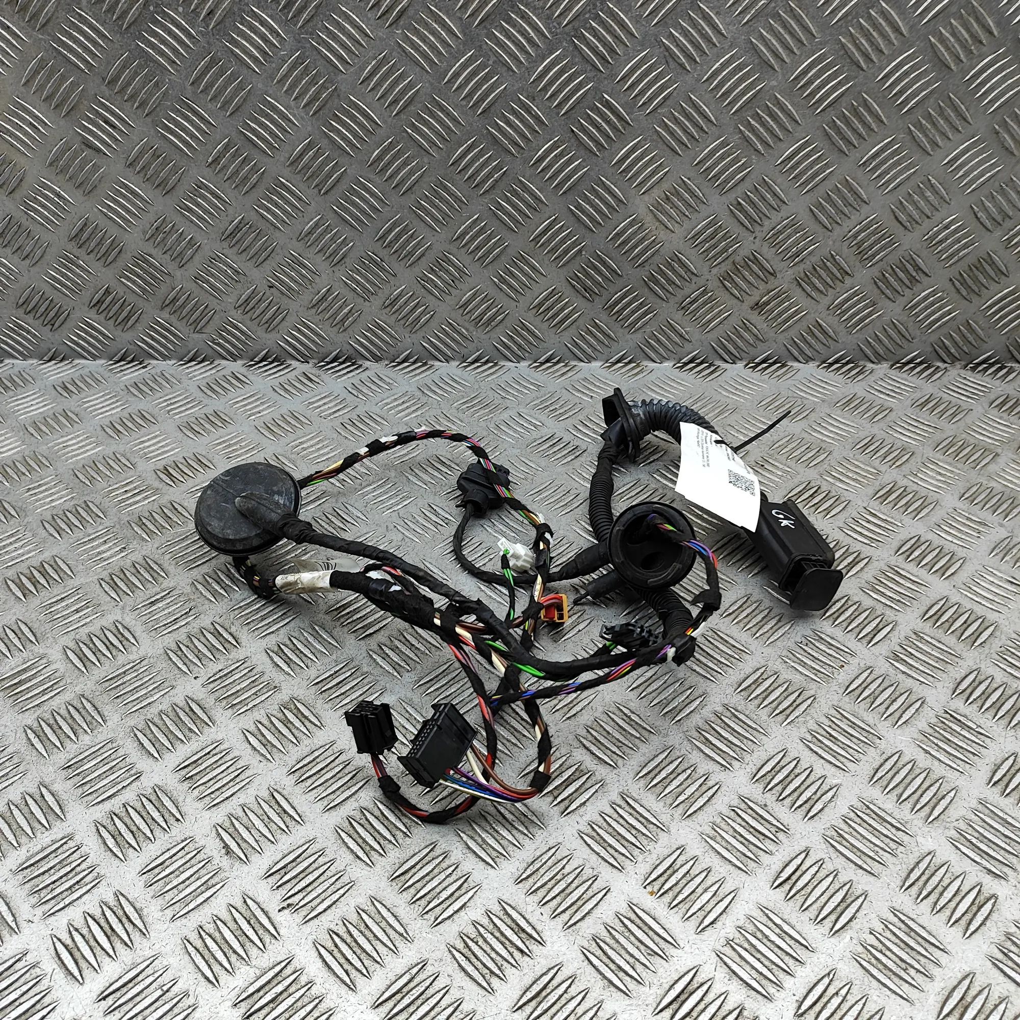 Porsche Macan Door wiring — rear left Door wiring — rear left — PORSCHE MACAN (95B) (...