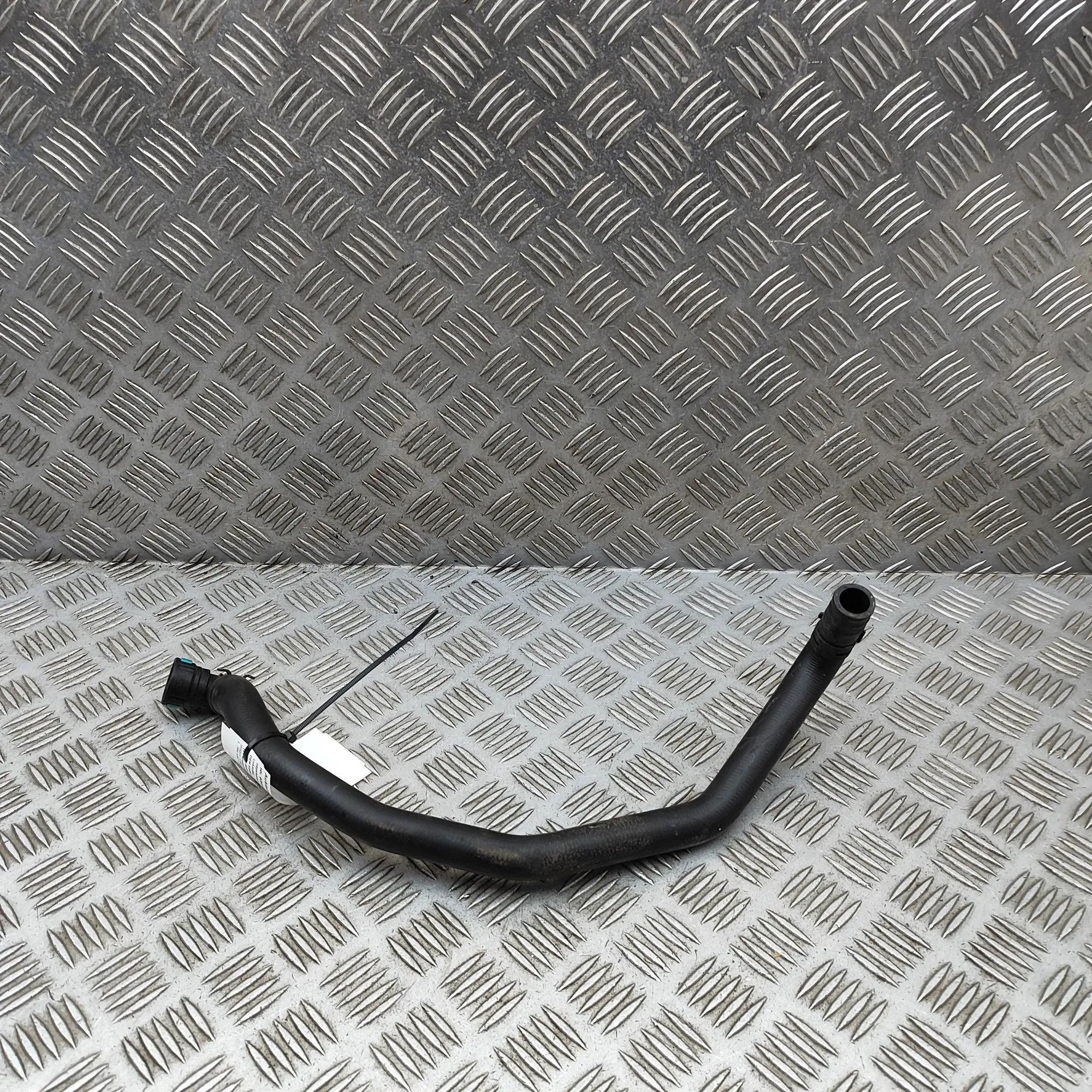 Land Rover Defender Coolant hose Coolant hose — LAND ROVER DEFENDER (Station Wag...