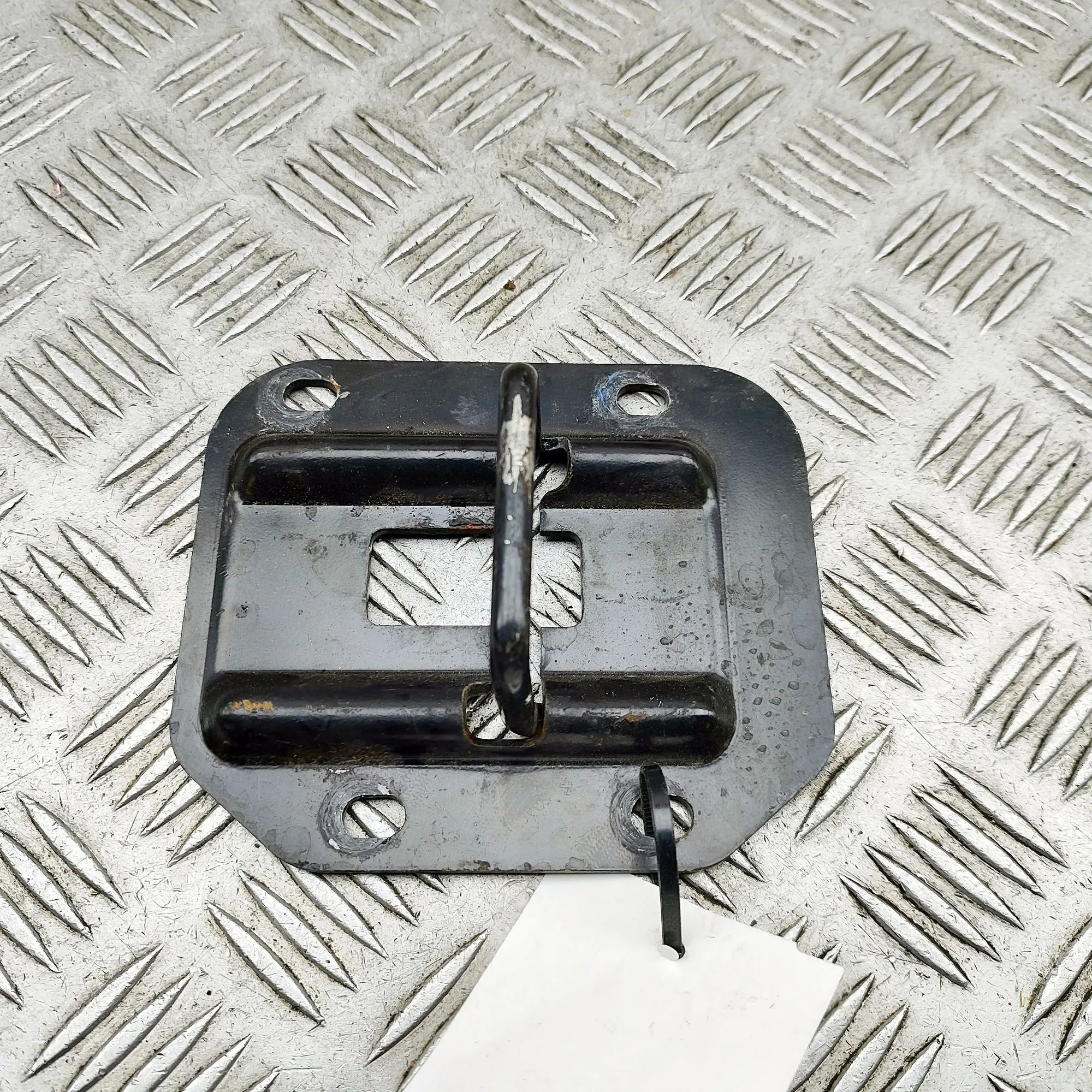 Ferrari California Bonnet safety catch Bonnet safety catch — FERRARI CALIFORNIA (2008-...