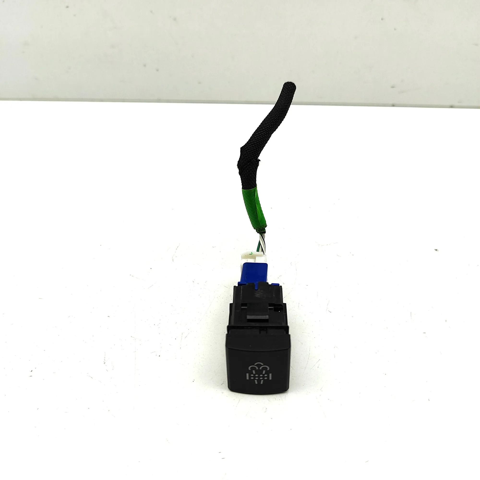 Toyota Land Cruiser 150 katkaisijat Switches — TOYOTA LAND CRUISER (_J15_) (2009-.....