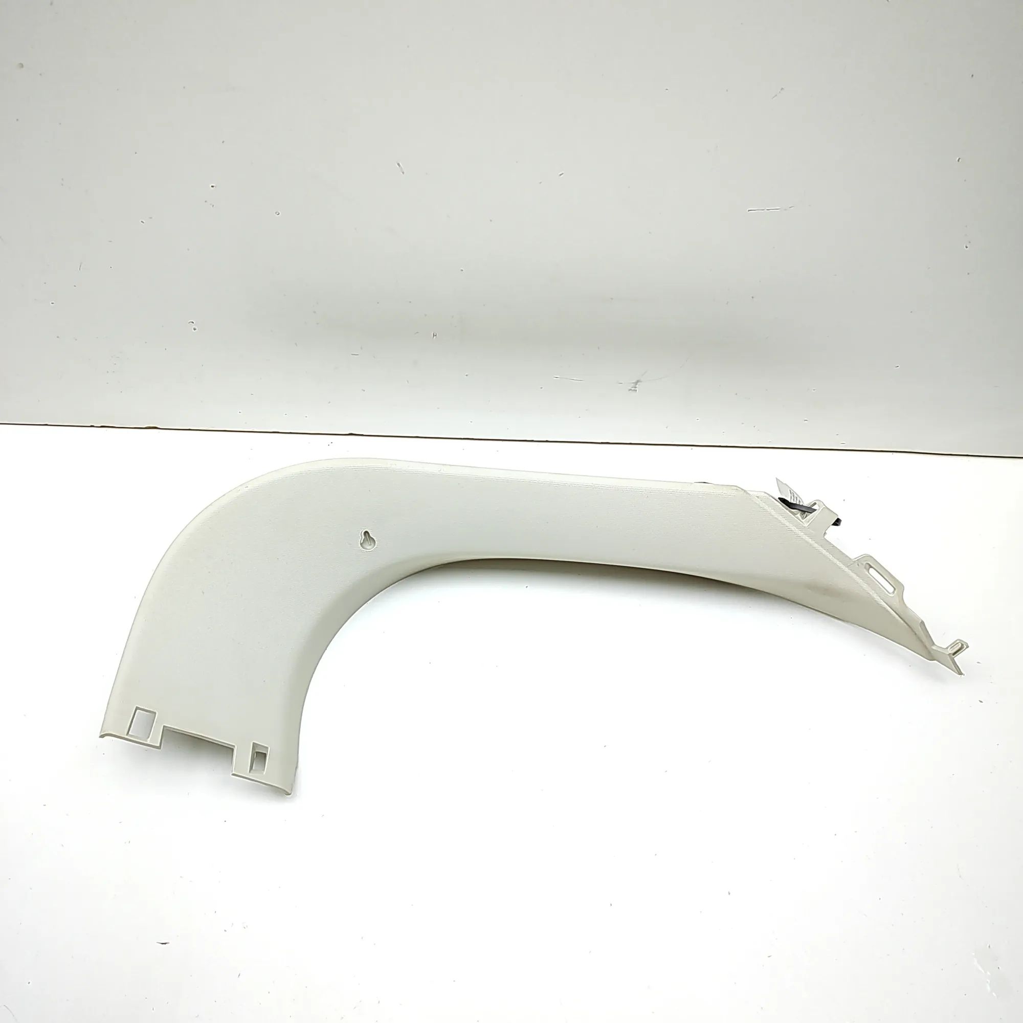 Ford Focus Tailgate Bootlid Trim Tailgate Bootlid Trim — FORD FOCUS (III) (2010-...