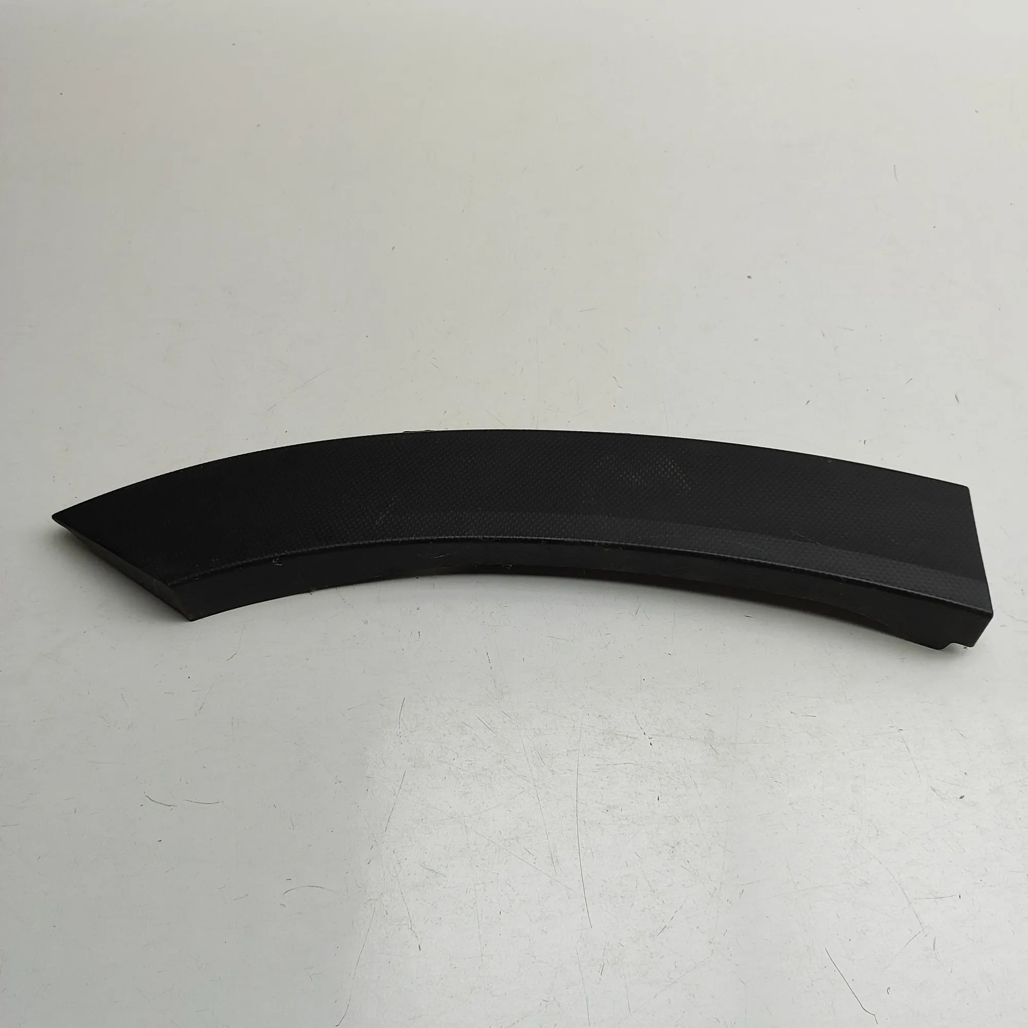 Subaru Forester Wheel arch trim — rear right Wheel arch trim — rear right — SUBARU FORESTER ...
