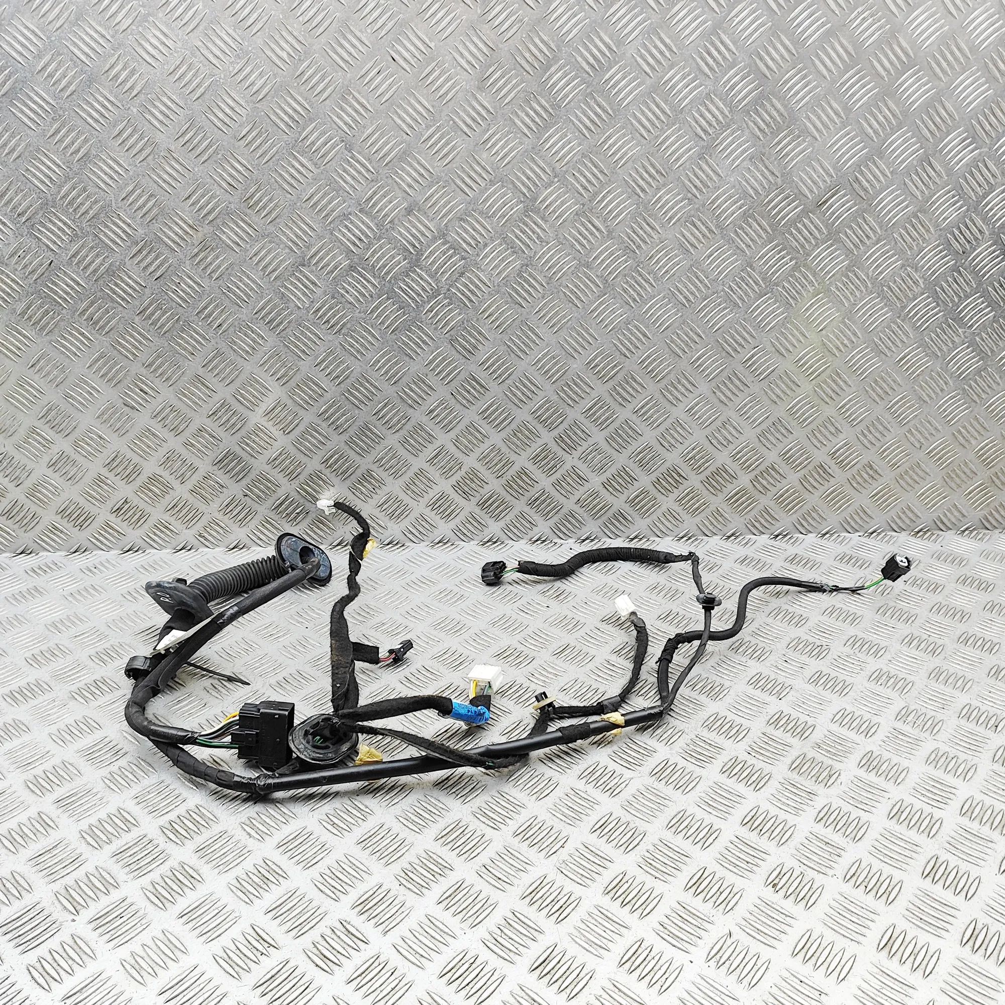 Opel Vivaro (B) Door wiring — front right Door wiring — front right — OPEL VIVARO (Van) (...