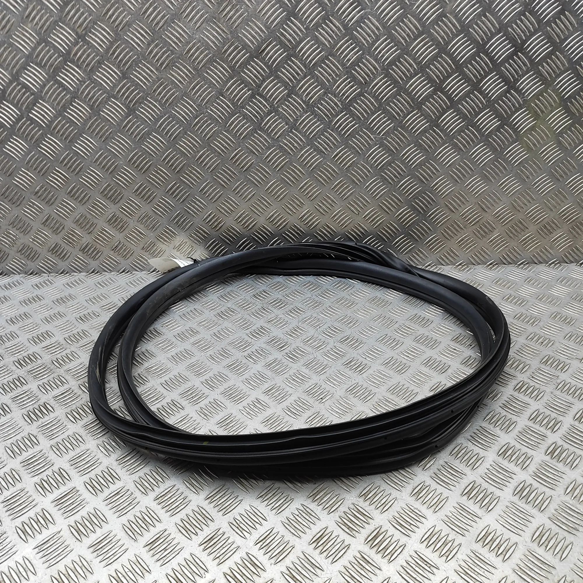 Kia Niro Door rubber seal — front left Door rubber seal — front left — KIA NIRO (II) (...