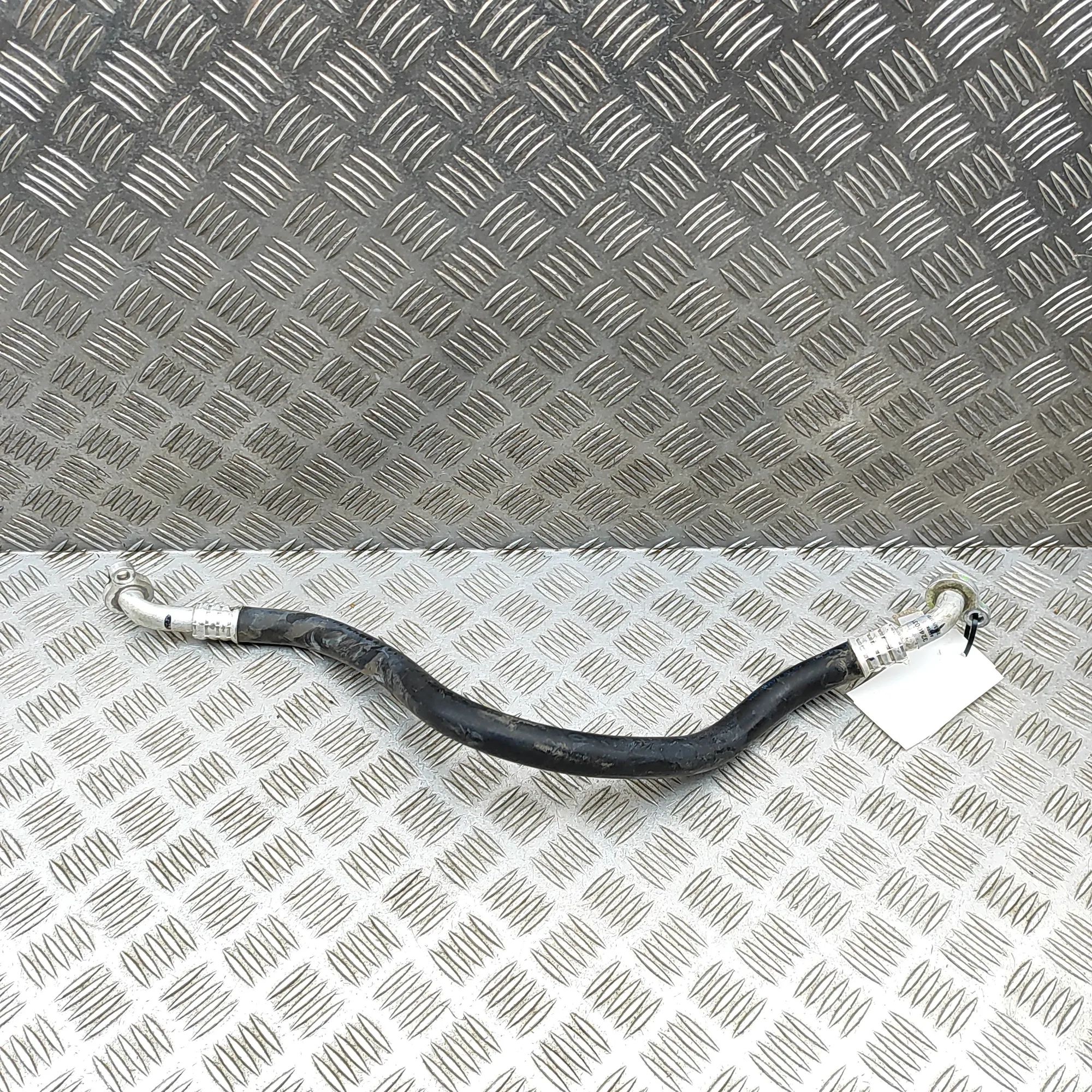 Volvo V90 / V90 Cross Country A/C Air Con Hose Pipe A/C Air Con Hose Pipe — VOLVO V90 (II Estate) (...