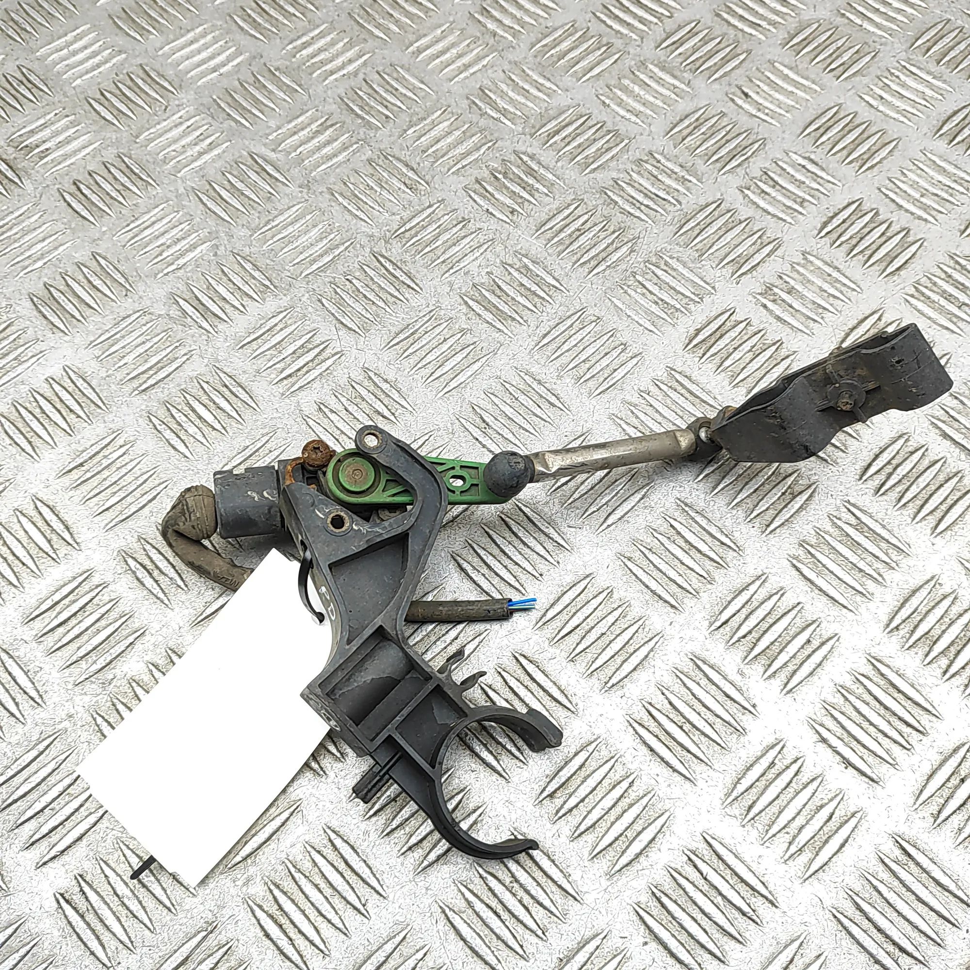 Porsche 911 (991) Ride height sensor — front right Ride height sensor — front right — PORSCHE 911 ...