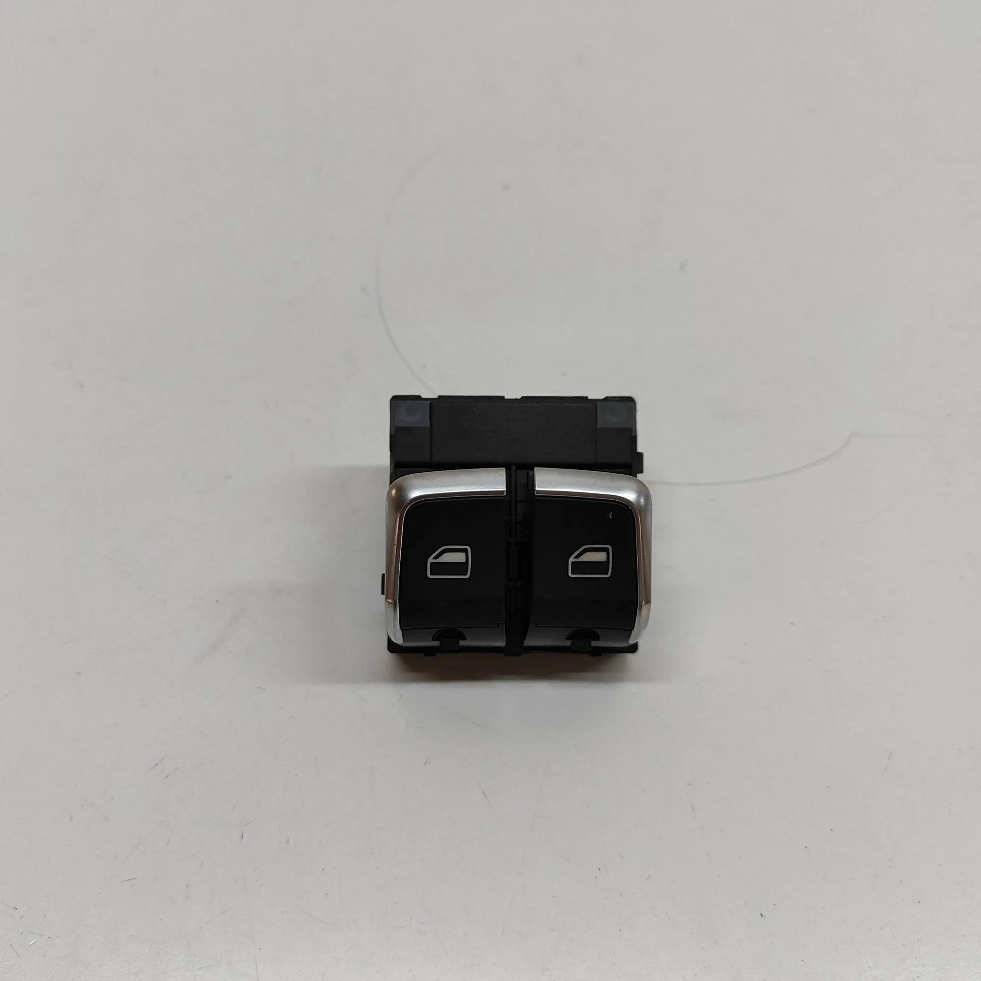 Audi A1 (8X) Door window switch — front right Door window switch — front right — AUDI A1 (8X1...
