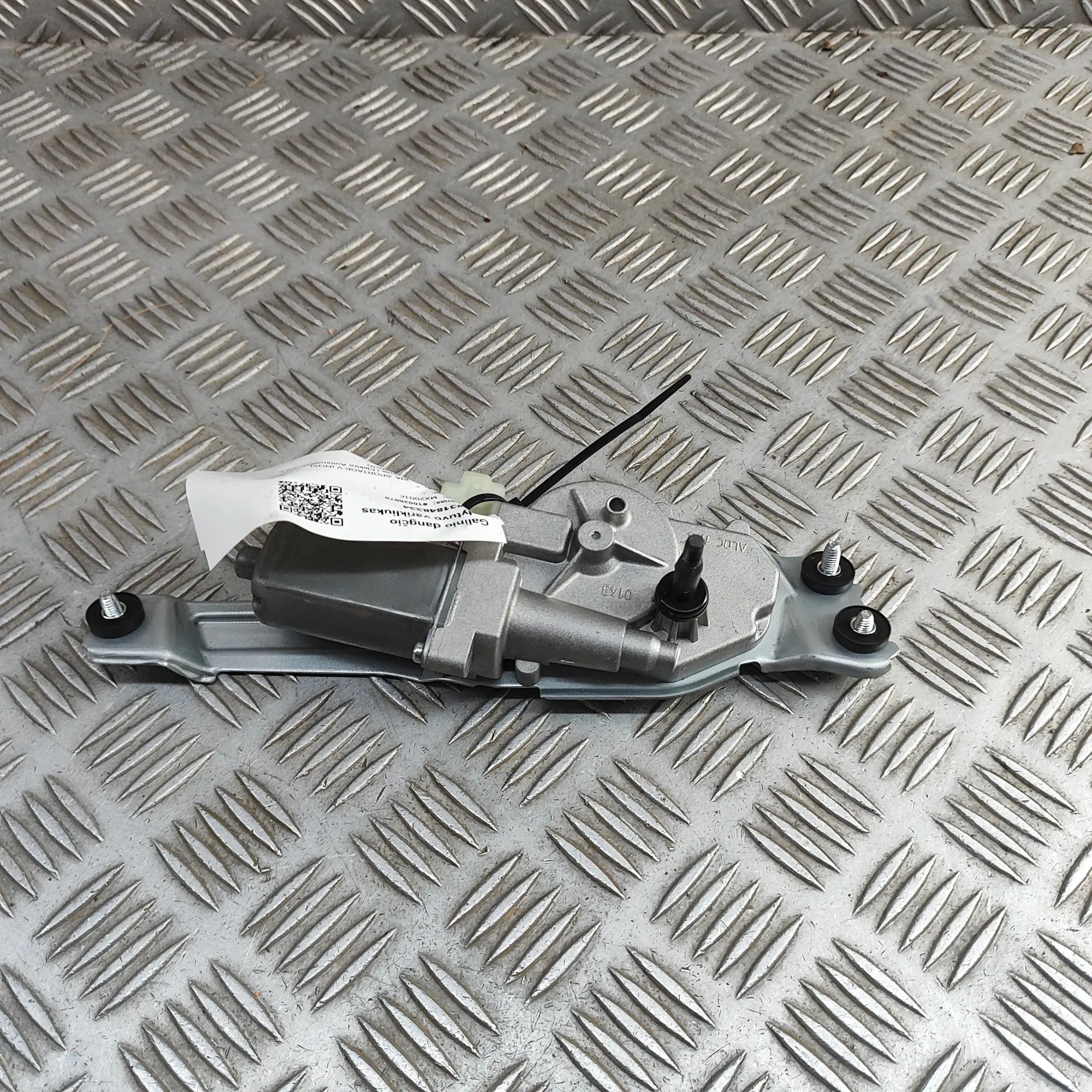 Kia Sportage Tailgate wiper motor Tailgate wiper motor — KIA SPORTAGE (V NQ5) (20...