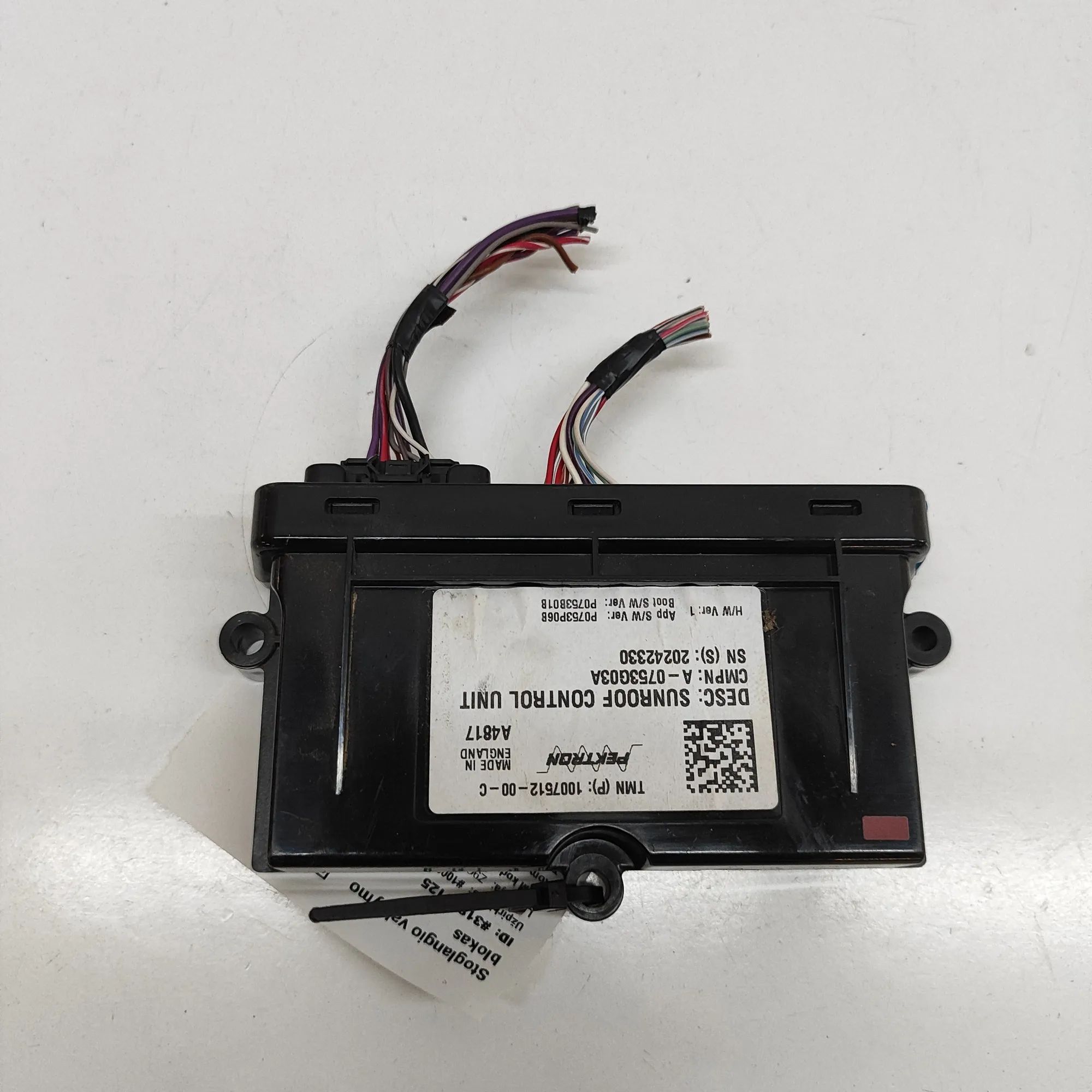 Tesla Model S Sunroof control module Sunroof control module — TESLA MODEL S (2012-.....