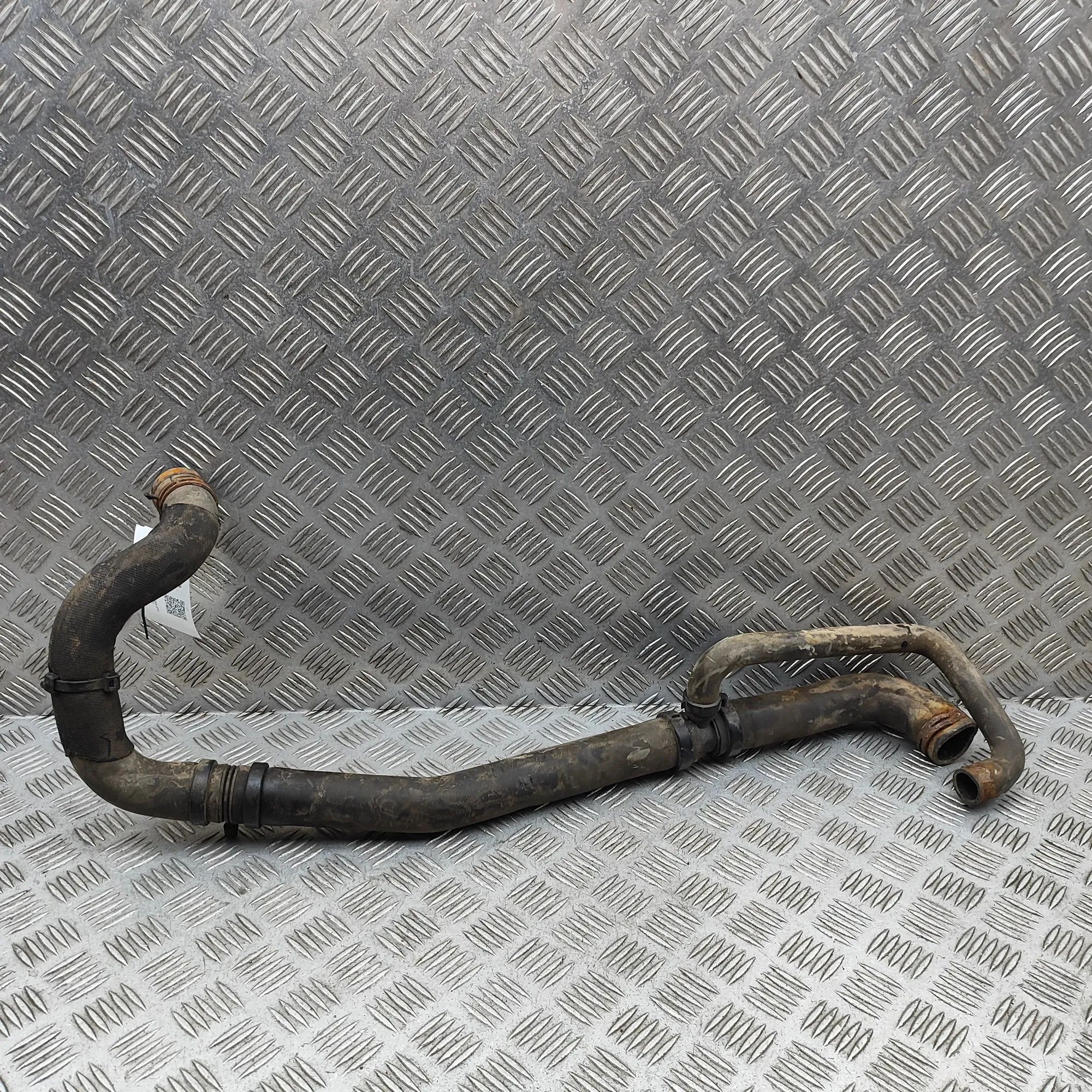 Renault Master Jäähdytysnesteletku Coolant hose — RENAULT MASTER (III Van FV) (201...