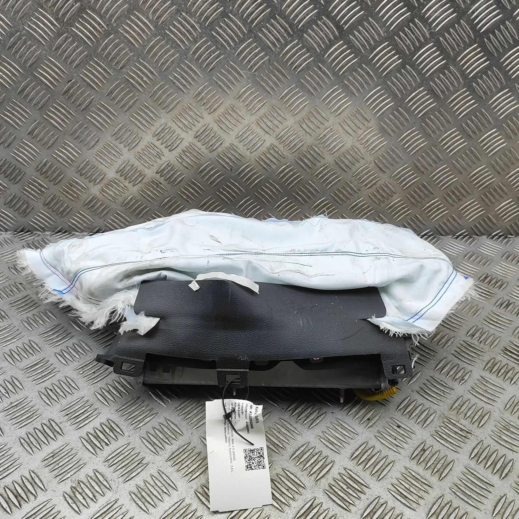 Toyota RAV4 (XA40) Knee Safety Bag SRS Knee Safety Bag SRS — TOYOTA RAV (4 V XA50) (20...