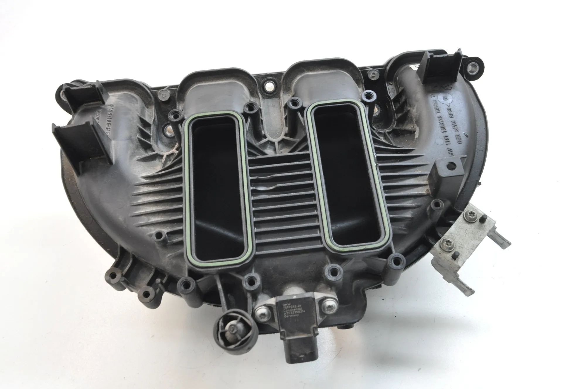 BMW 5 (F10 / F11) intake manifold Intake Manifold — BMW 5 SERIES (F10) (2009-2016...