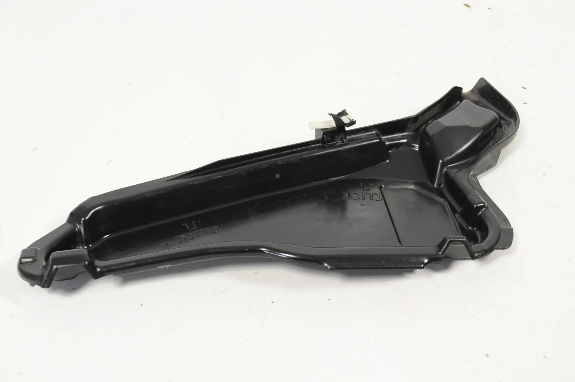 BMW 4 (F32 / F33 / F36) Front Wiper Cowl Trim Front Wiper Cowl Trim — BMW 4 SERIES (F32, F33,...