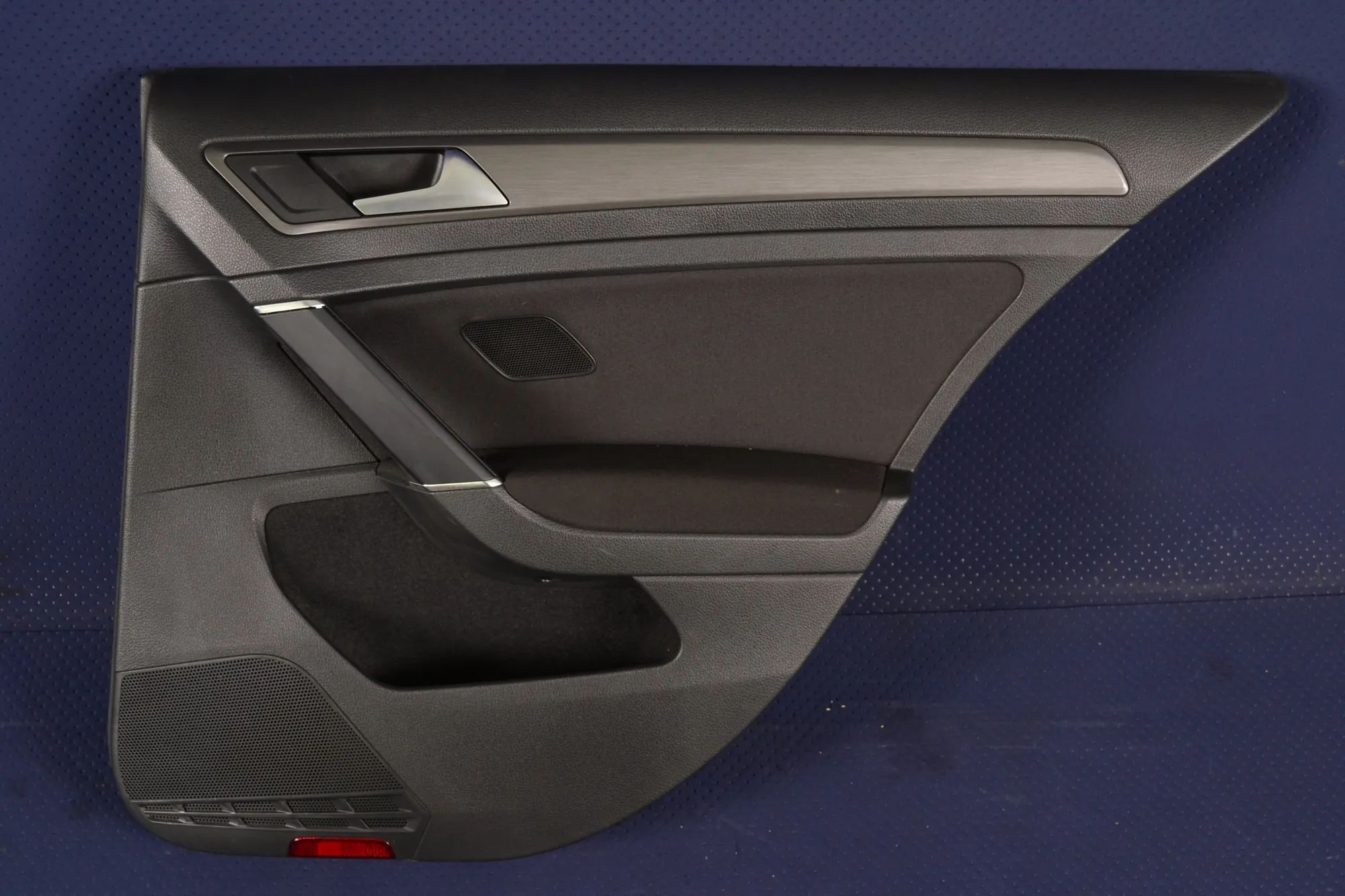 Volkswagen Golf 7 Rear Right Door Panel Rear Right Door Panel — VW GOLF (VII 5G1, BQ1, ...