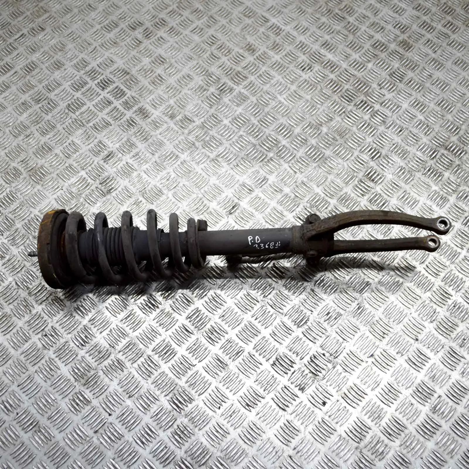Hyundai Sonata (EF) Shock absorber — front right Shock absorber — front right — HYUNDAI SONATA V...