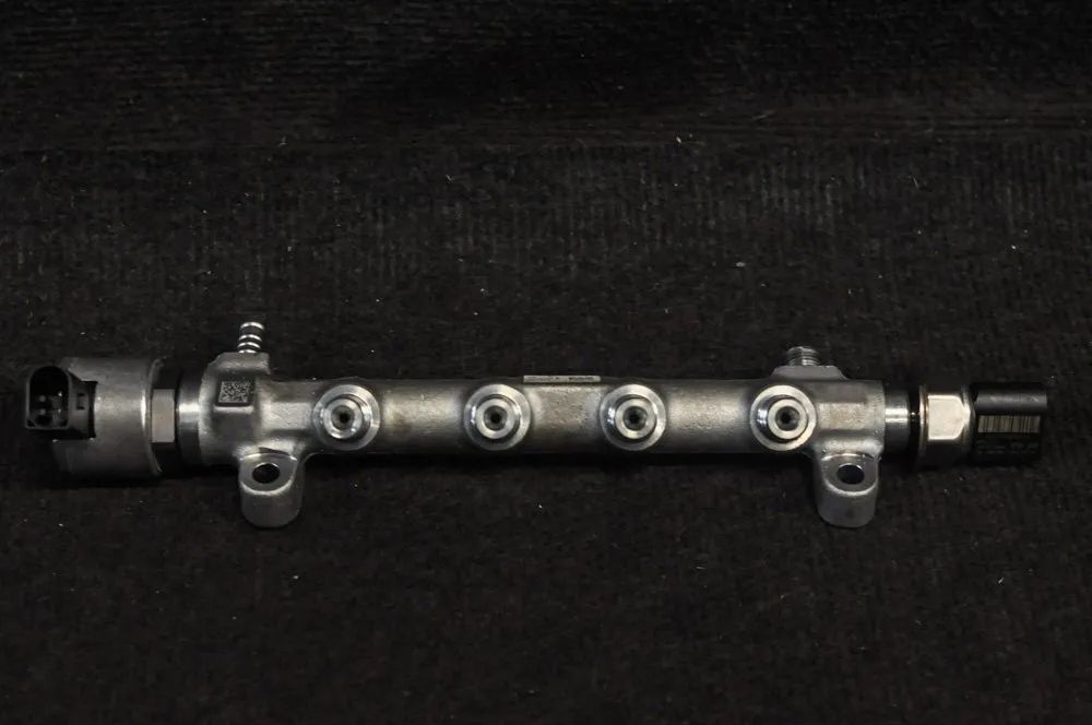 Volkswagen Jetta Fuel Rail Fuel rail — VW JETTA (MK6 162, 163) (2010-...) ...