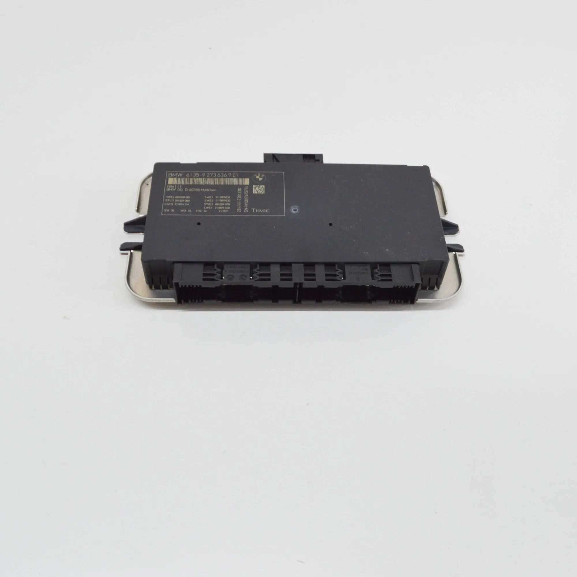 BMW X3 (F25) Headlight control unit Headlight control unit — BMW X3 (F25) (2010-201...