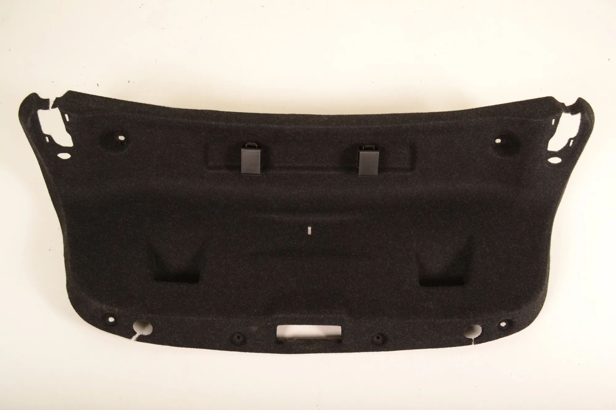 BMW 4 (F32 / F33 / F36) Tailgate Bootlid Cover Trim Tailgate Bootlid Cover Trim — BMW 4 SERIES (F32...