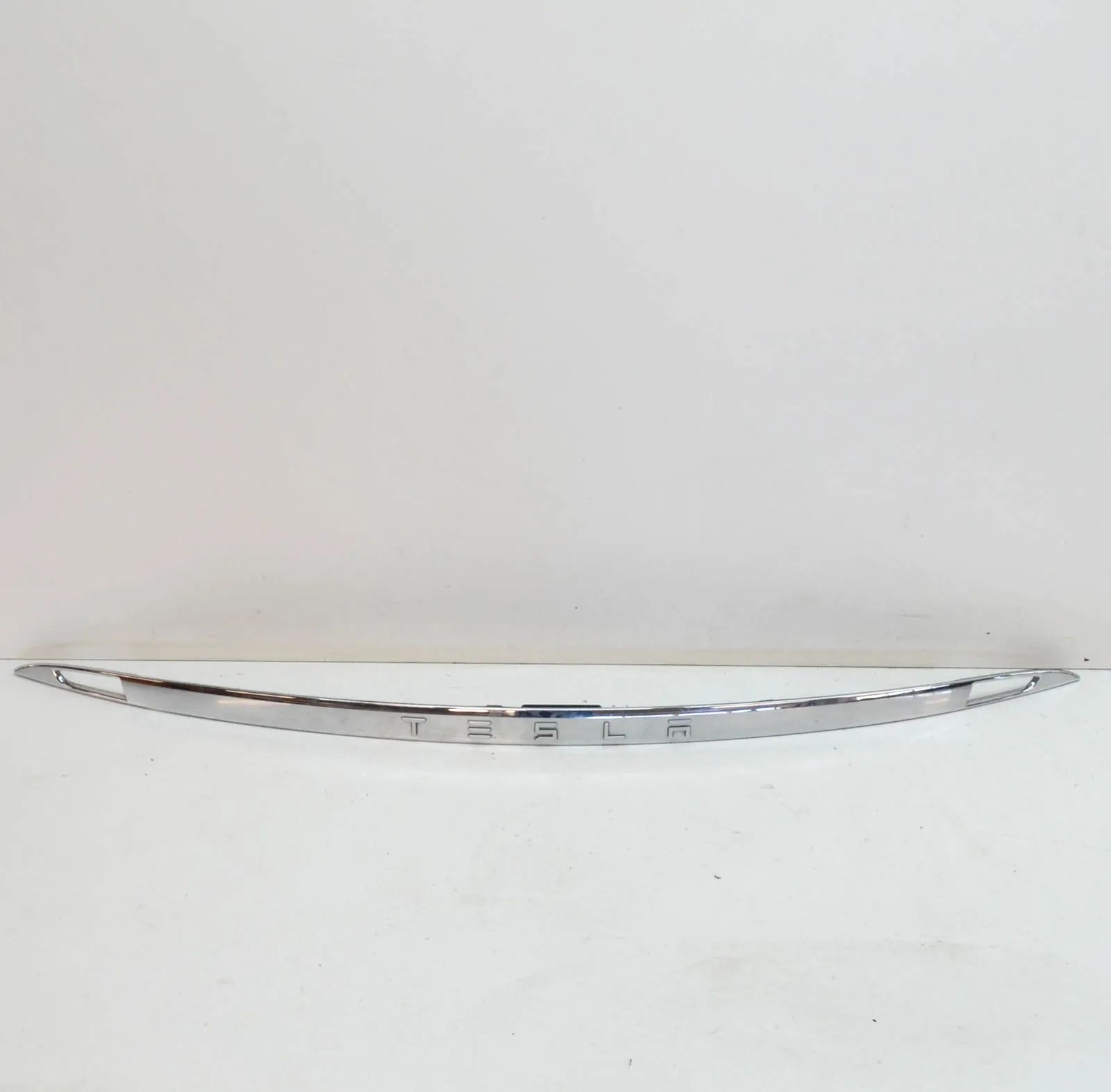 Tesla Model S Trim Number Plate Light Trim Number Plate Light — TESLA MODEL S (2012-....