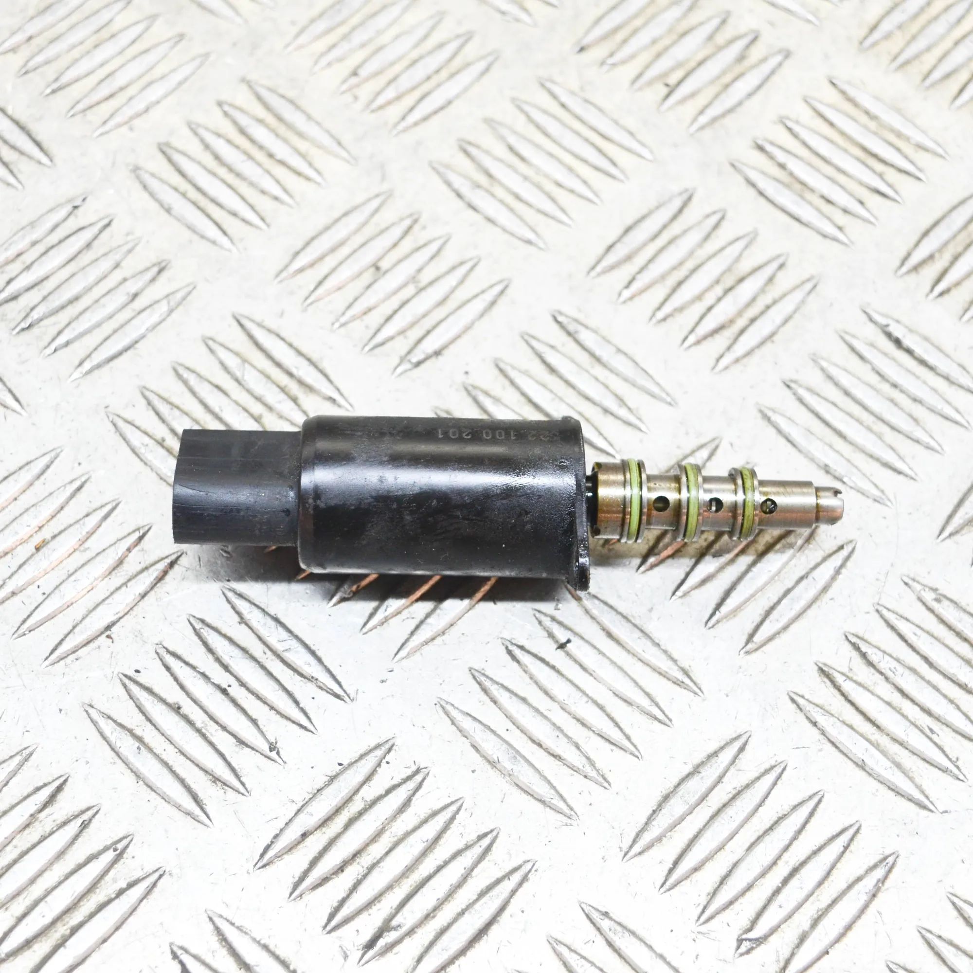 BMW 6 (E63 / E64) Solenoid valve Solenoid Valve — BMW 6 SERIES (E63, E64) (2004-...