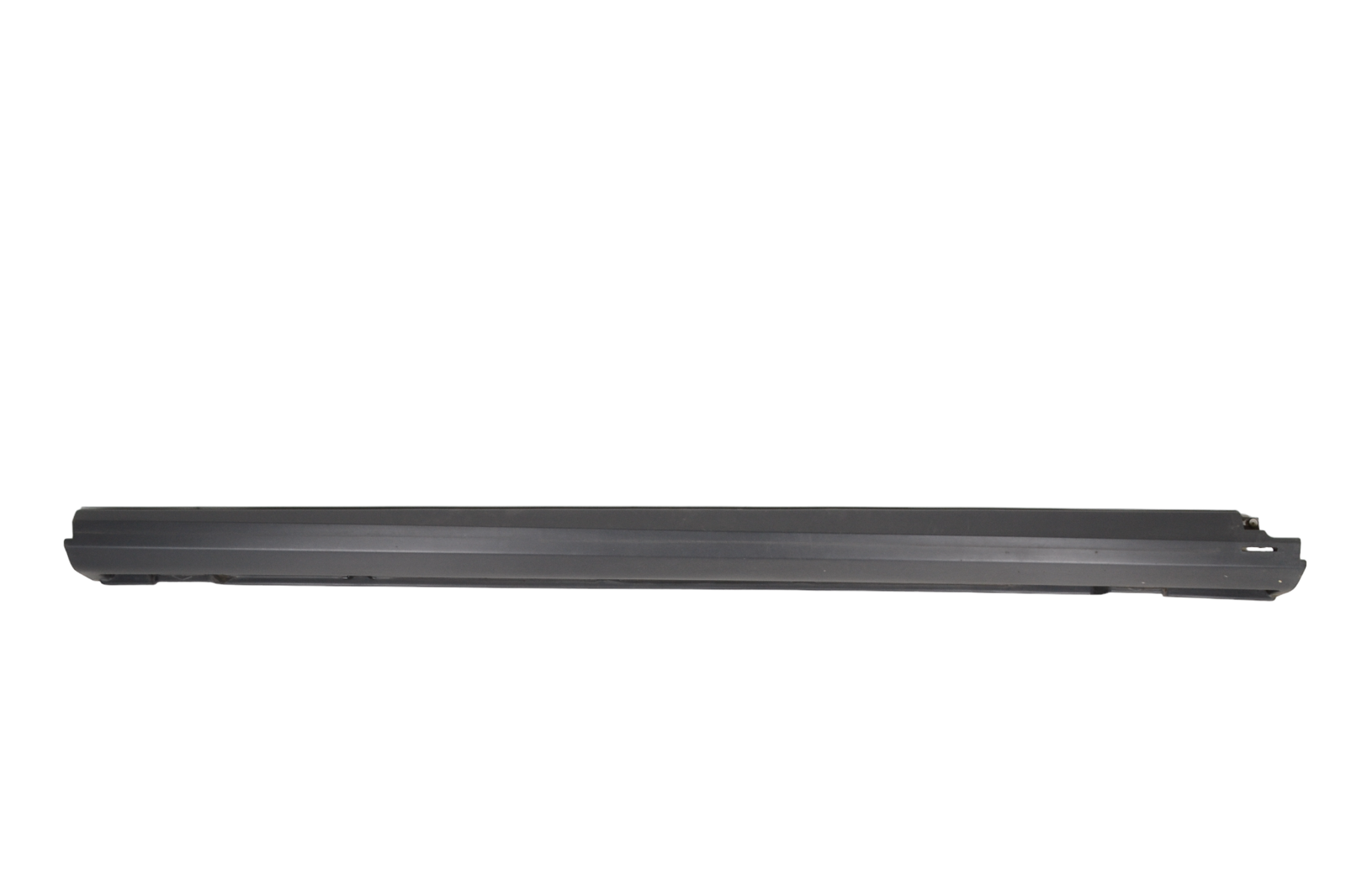 Land Rover Range Rover Evoque Right Side Plastic Sideskirt Cover Right Side Plastic Sideskirt Cover — LAND ROVER...