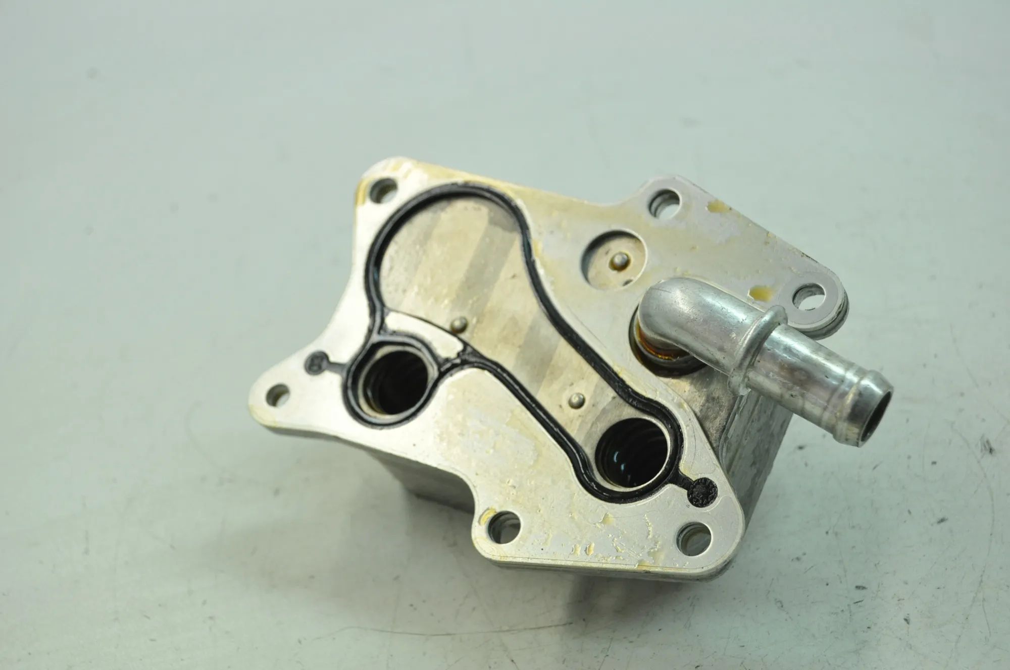 Mercedes-Benz A (W176) Oil cooler Oil Cooler — MERCEDES BENZ C-CLASS COUPE (C205)...