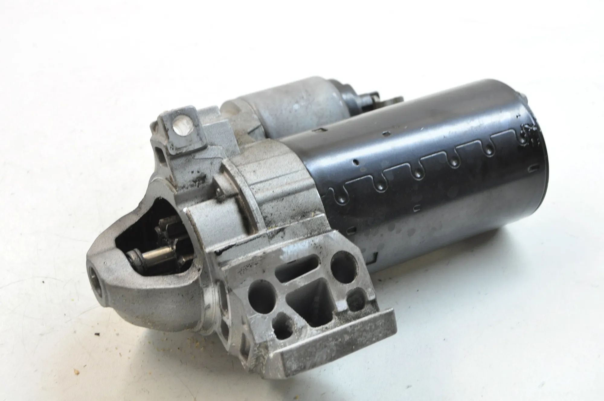 BMW 5 (F10 / F11) Starter Motor Starter motor — BMW 5 SERIES (F10) (2009-2016) ...