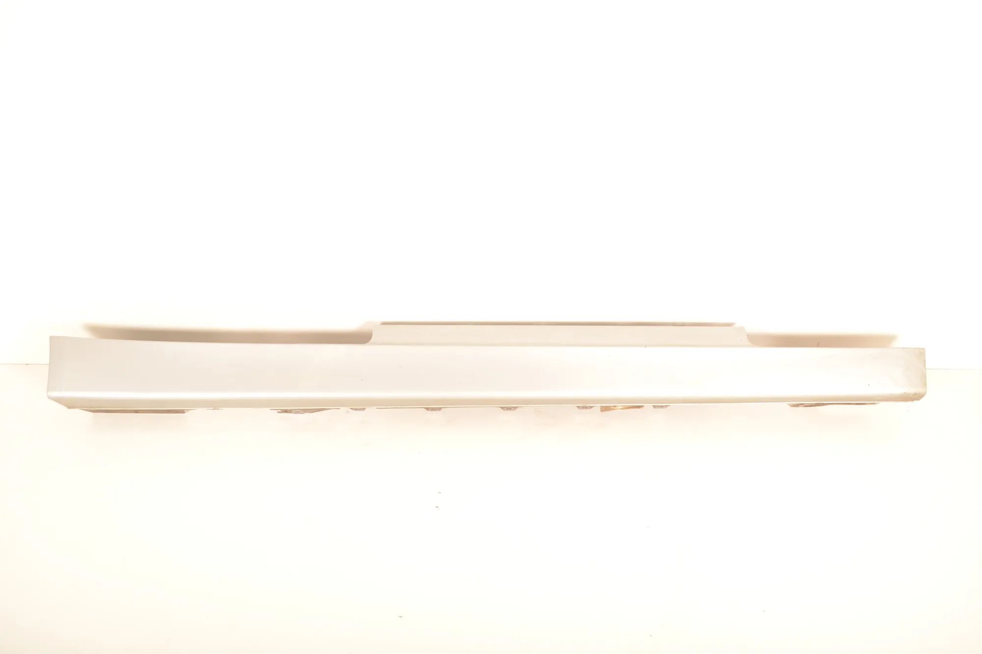BMW 4 (F32 / F33 / F36) Right Side Plastic Sideskirt Cover Right Side Plastic Sideskirt Cover — BMW 4 SERI...