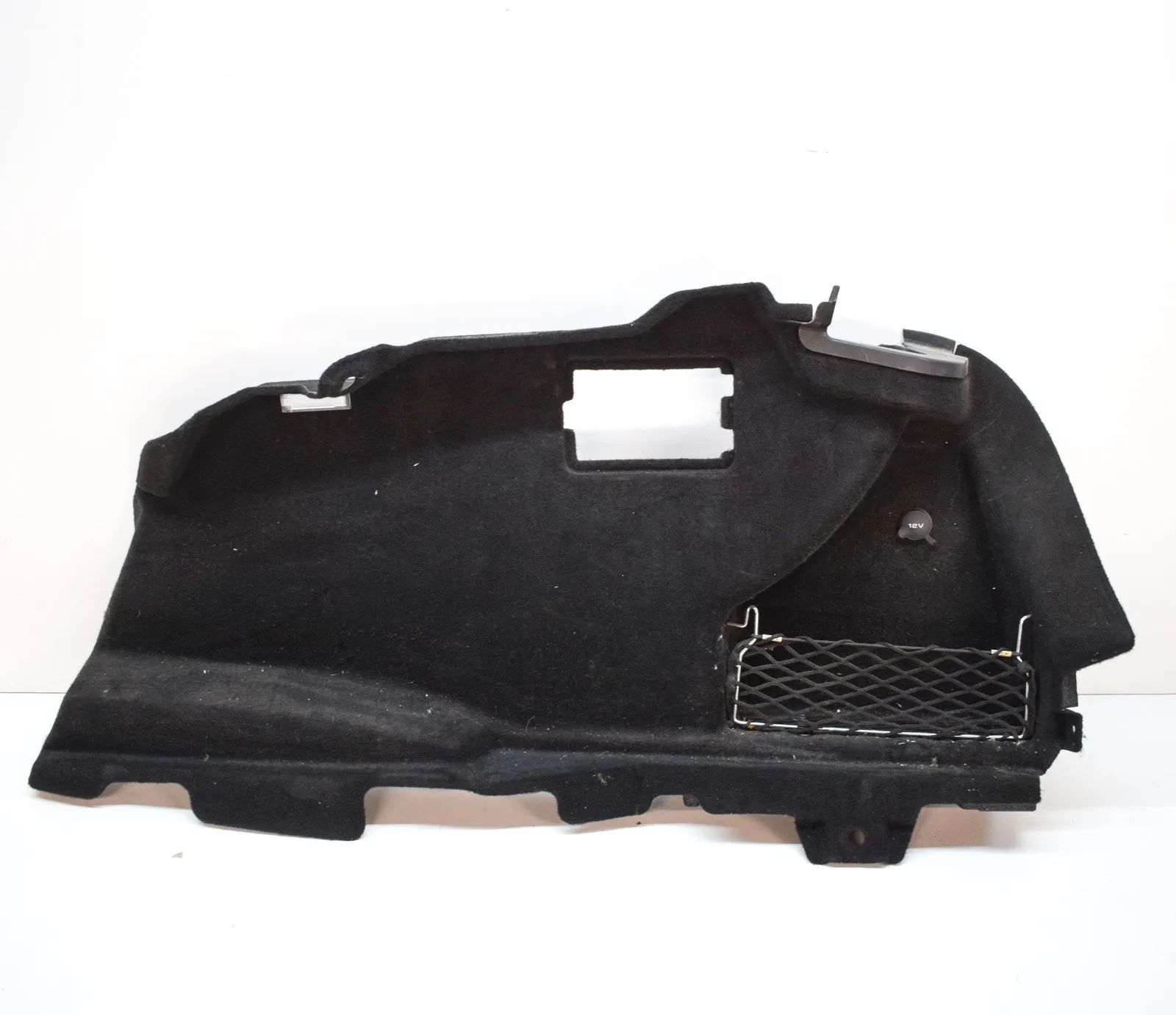 Maserati Ghibli Right Side Trunk Trim Right Side Trunk Trim — MASERATI GHIBLI (M157) ...