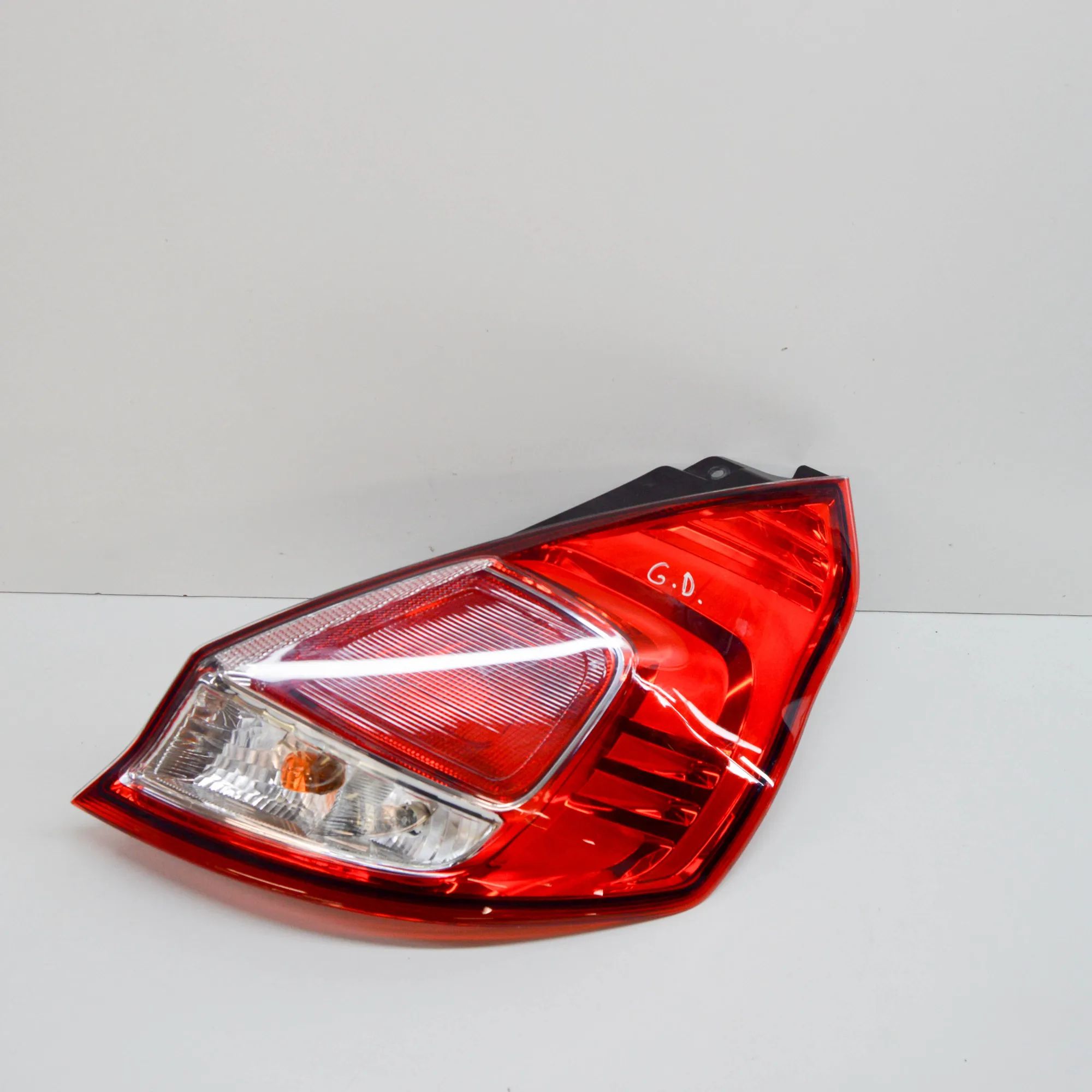Ford Fiesta Rear Right Tail Light Rear Right Tail Light — FORD FIESTA (VI) (2008-...
