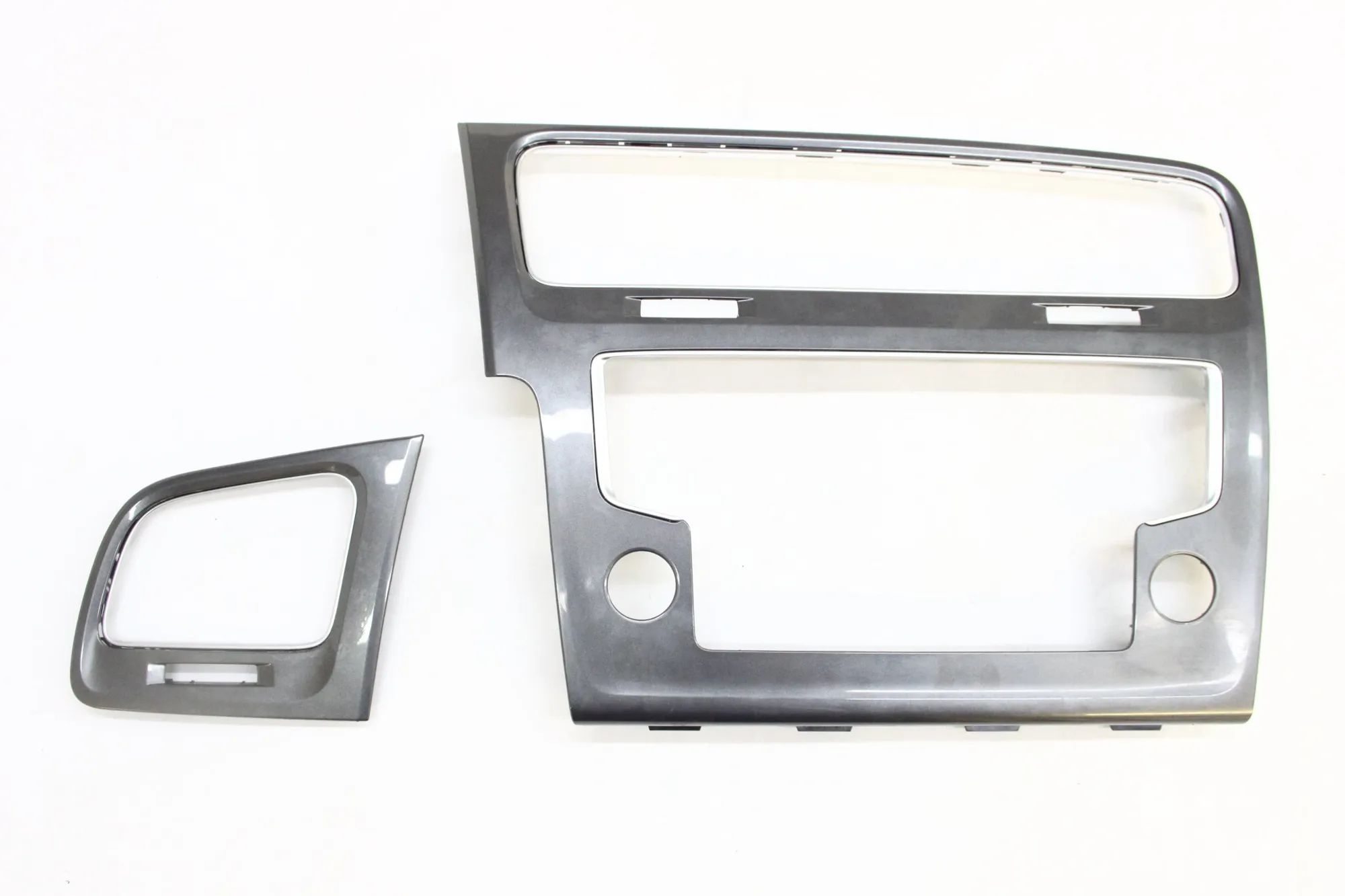 Volkswagen Golf 7 Navigation screen trim Navigation screen trim — VW GOLF (VII 5G1, BQ1,...
