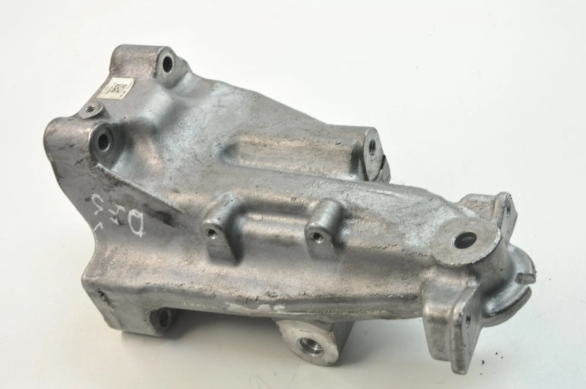 Mercedes-Benz GLC (X253) Right Side Engine Bracket Right Side Engine Bracket — MERCEDES BENZ GLC (...
