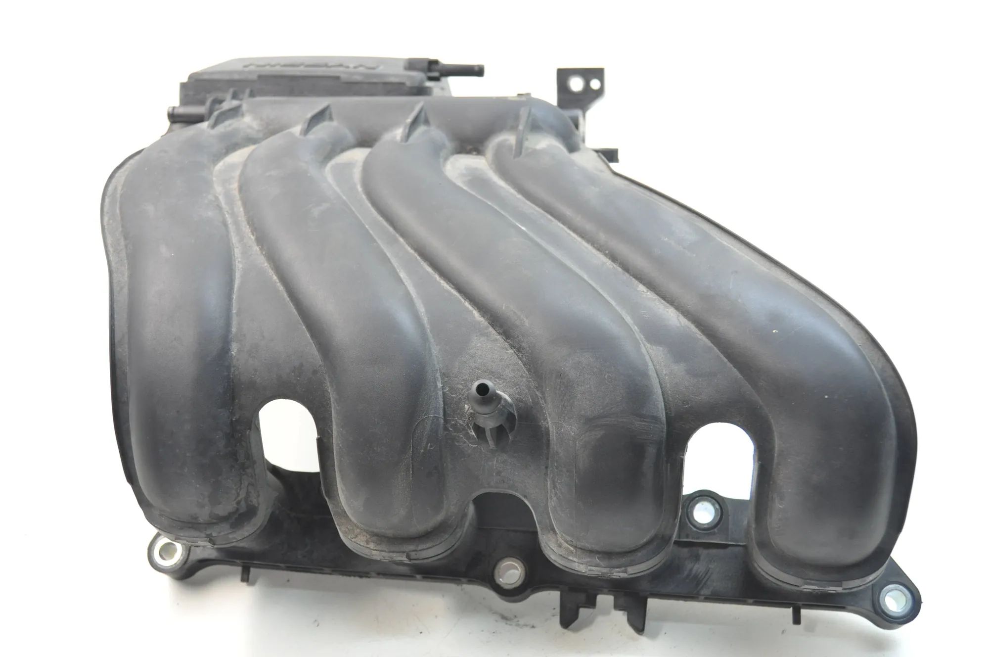 Nissan Juke впускной коллектор Intake Manifold — NISSAN JUKE (F15) (2010-...)
...